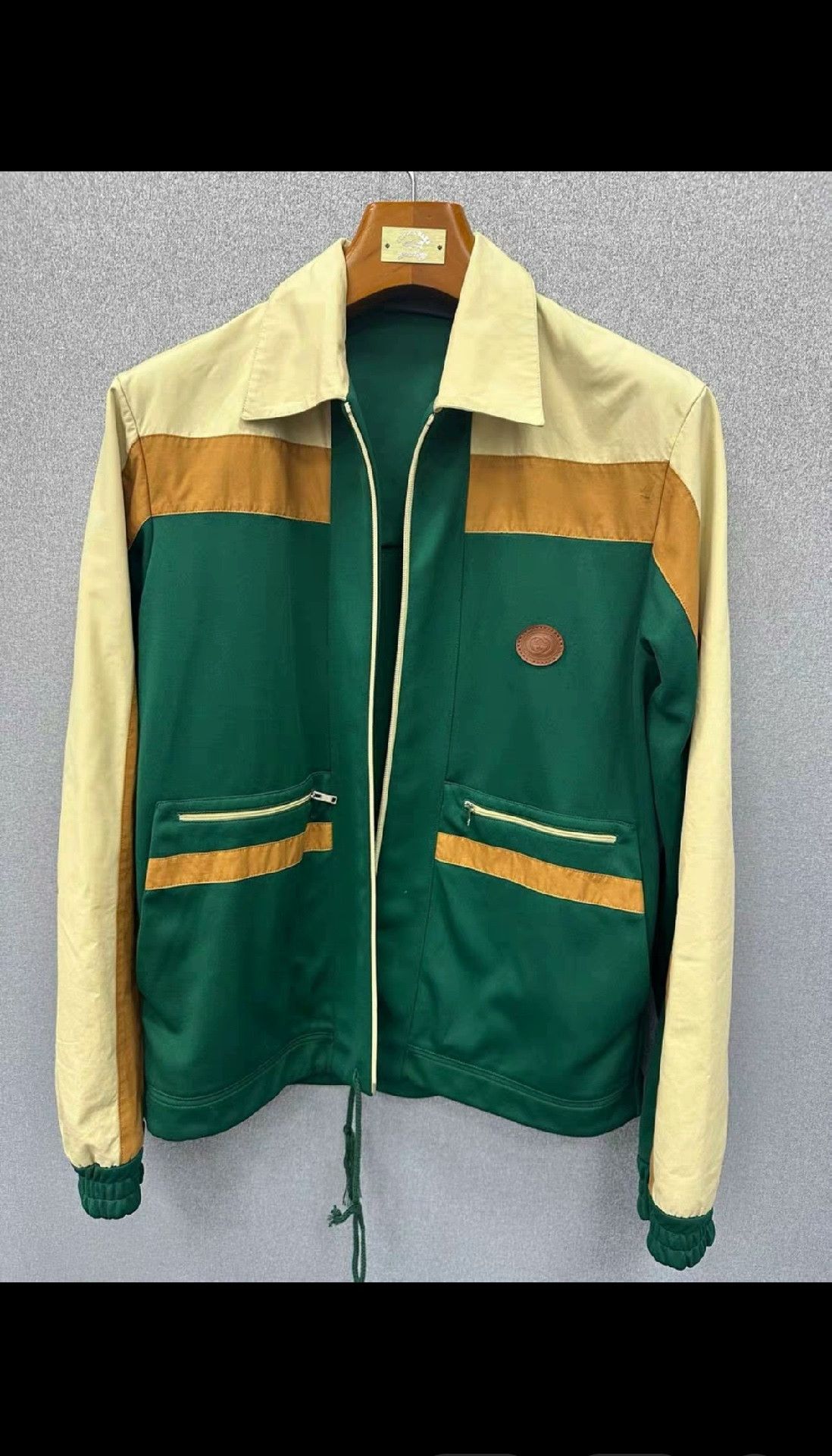 Gucci Coat 2501-Nextarrow