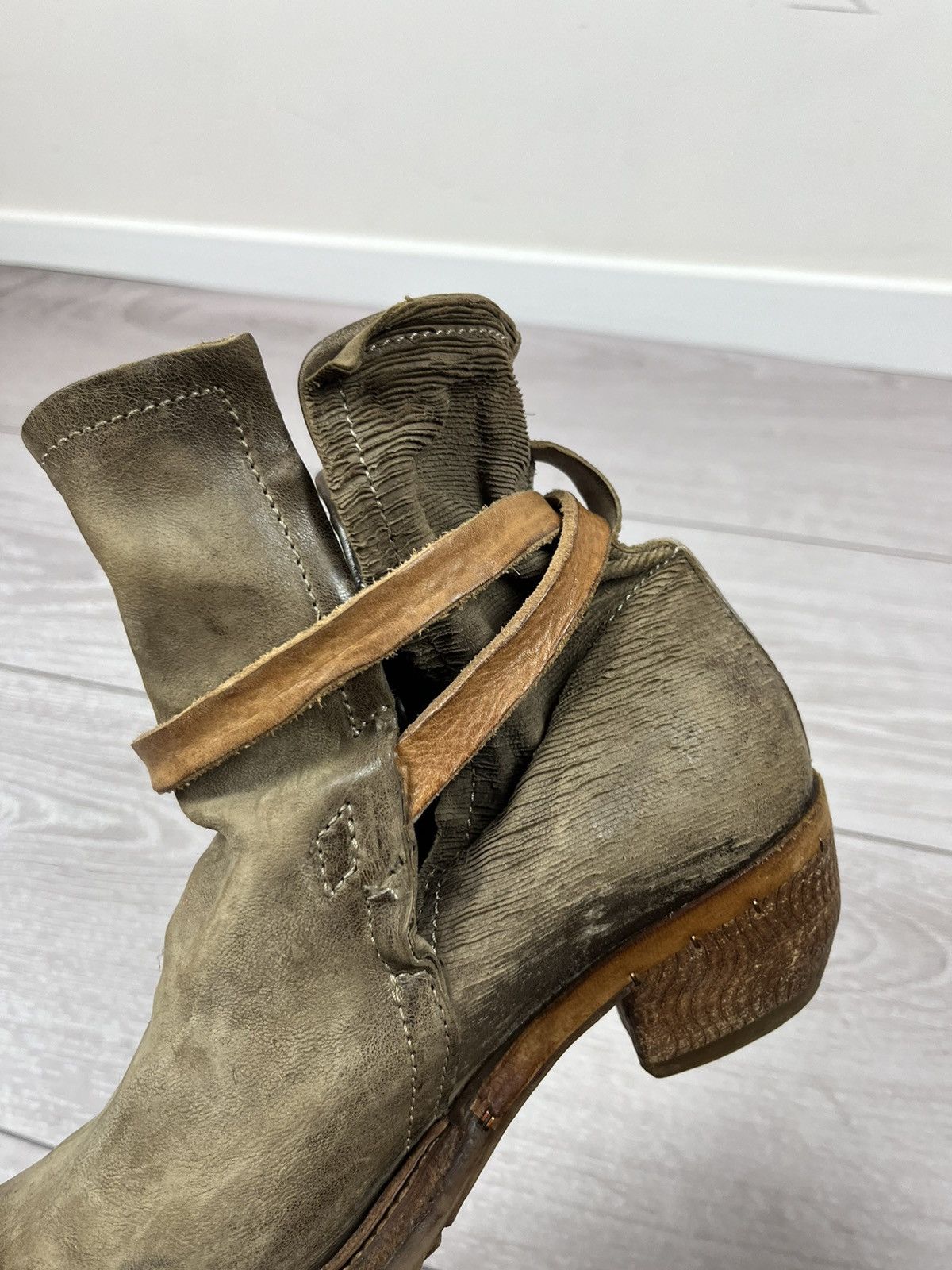A.S.98 A.S. 98 Airsteps Avante Garde Beige Leather Heel Boots Size US 8 / IT 38 - 17 Thumbnail