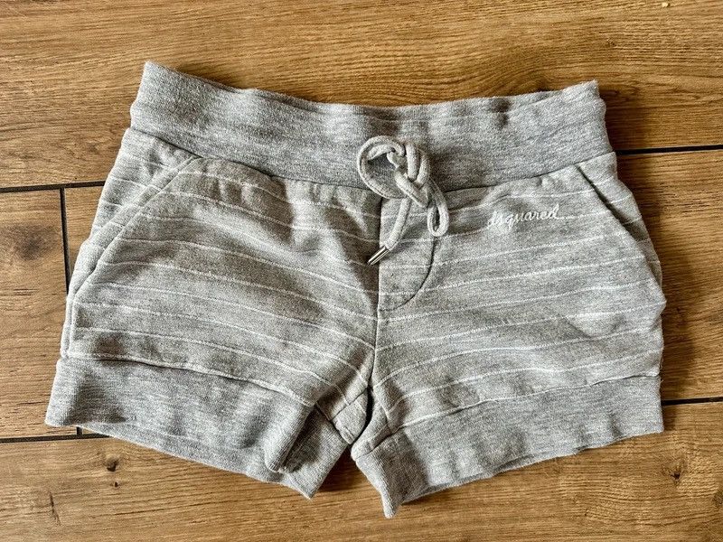 Dsquared2 Dsquared2 grey shorts 36 Size 25" / US 0 / IT 36 - 7 Thumbnail