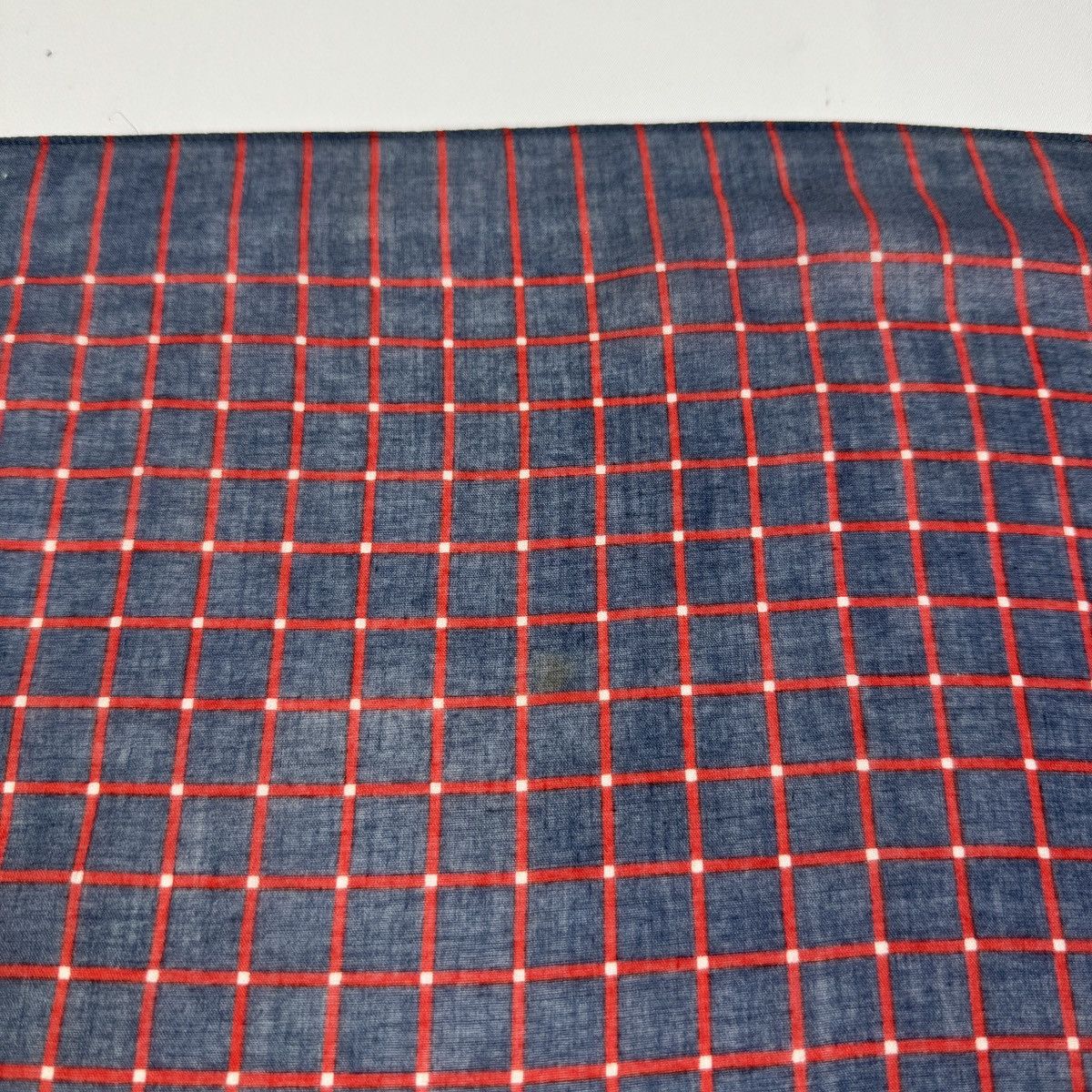 Yves Saint Laurent Vintage Yves Saint Laurent YSL Pocket Square Handkerchief Size ONE SIZE - 5 Thumbnail
