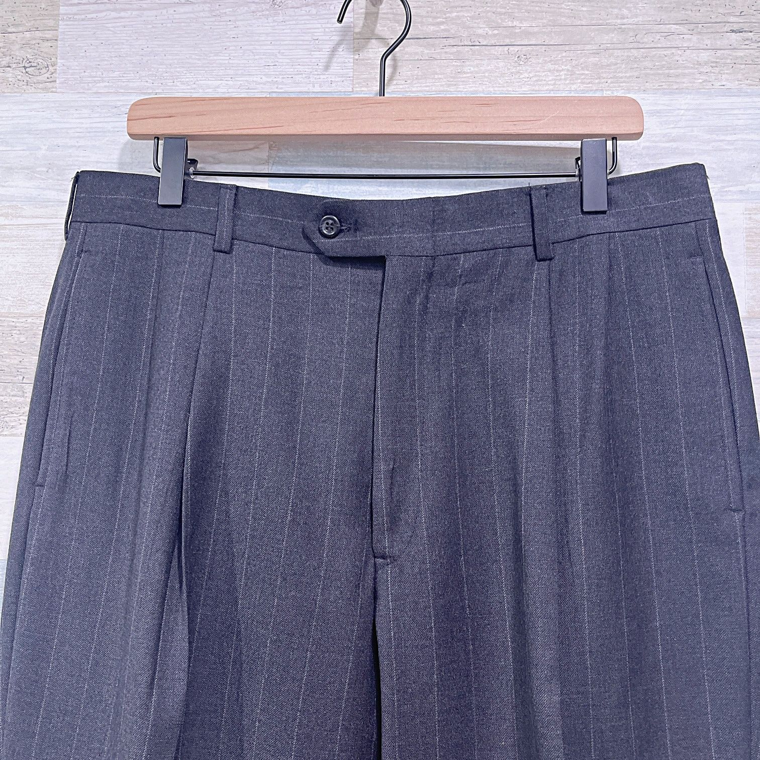 Jos. A. Bank Jos A Bank Flannel Striped Suit Gray Vintage USA Made 42L 36 Size 42L - 8 Thumbnail