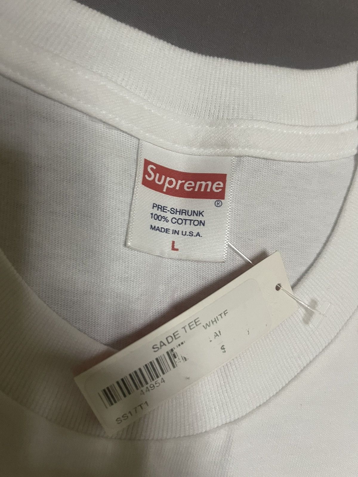 Supreme Supreme sade tee White dswt Size US L / EU 52-54 / 3 - 3 Thumbnail