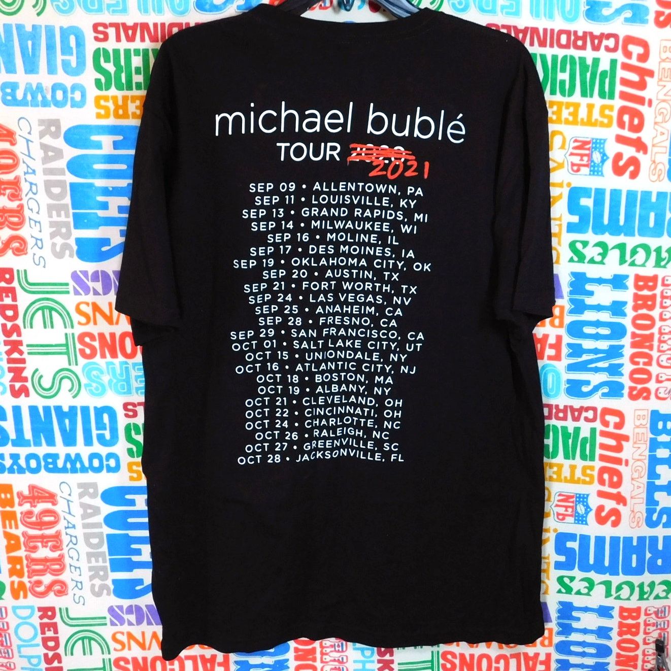 Next Level Michael Buble 2021 Tour T Shirt Size XL Black Double Sided Size US XL / EU 56 / 4 - 2 Thumbnail