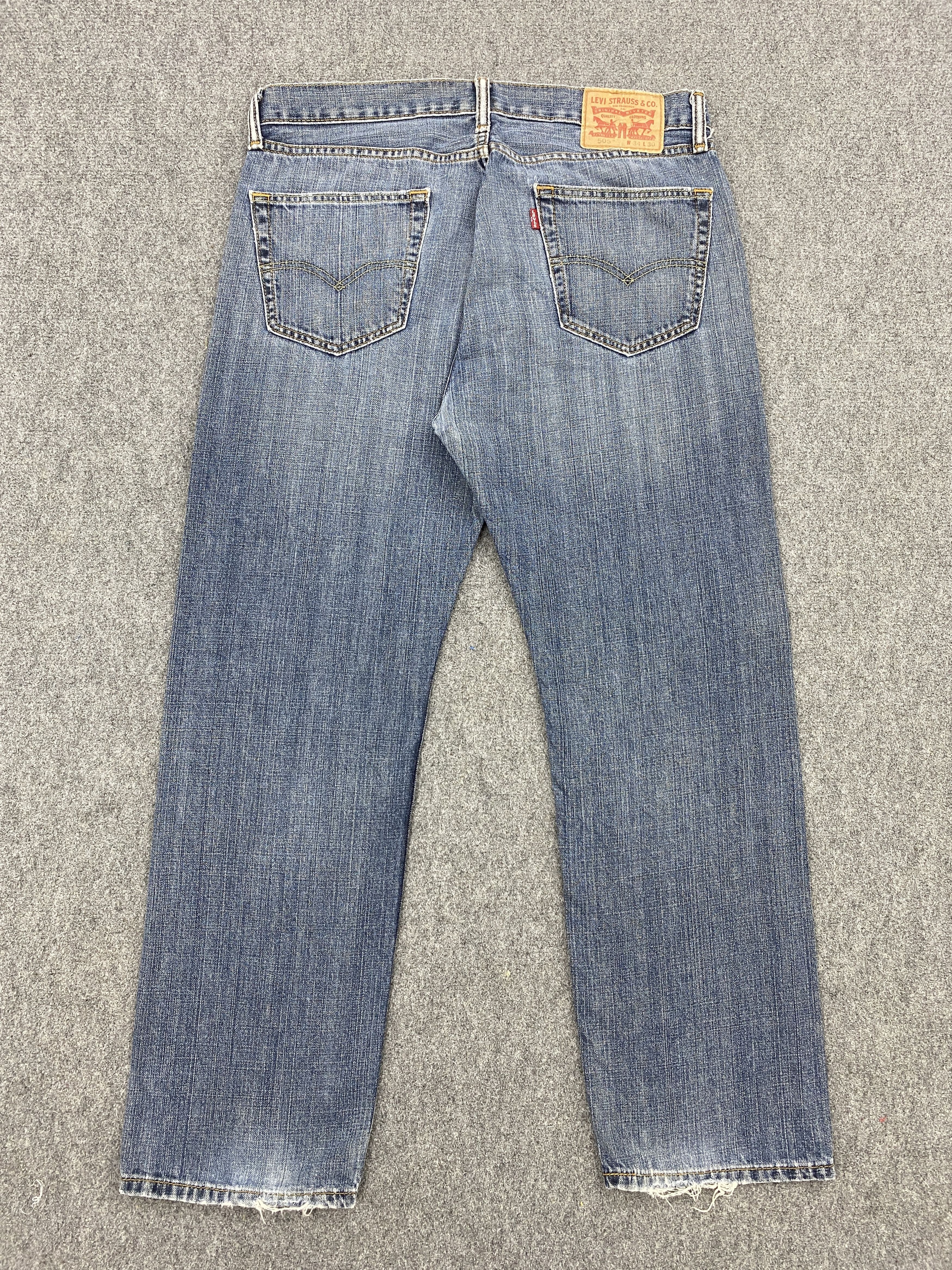 Levi's × Vintage Vintage Levi's 505 Blue Denim Jeans DP2645 Size US 33 - 3 Thumbnail