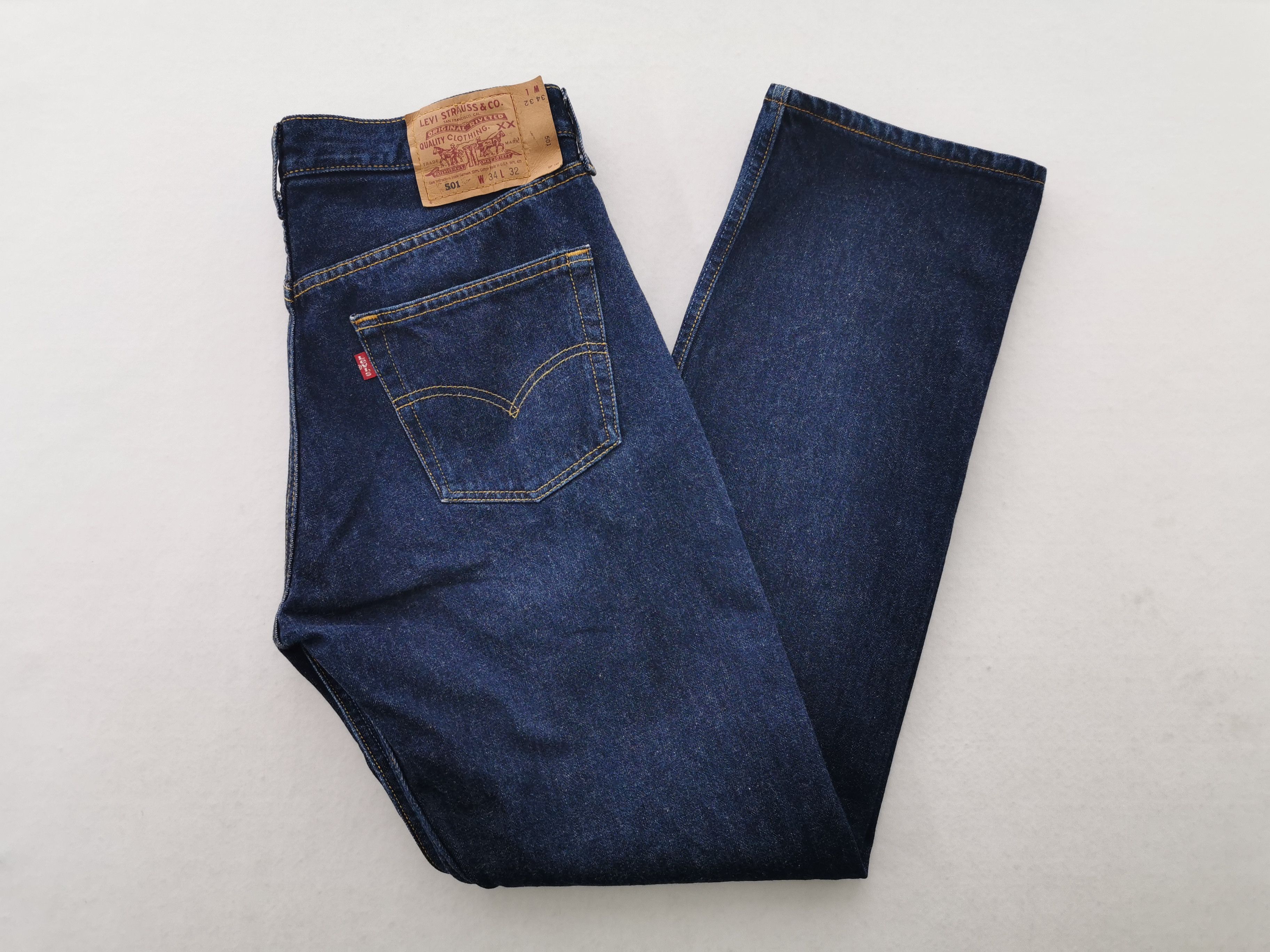 Levi's Vintage 90s Levis Lot 501 Denim Made In USA Size 34/34x32 Size US 34 / EU 50 - 2 Thumbnail