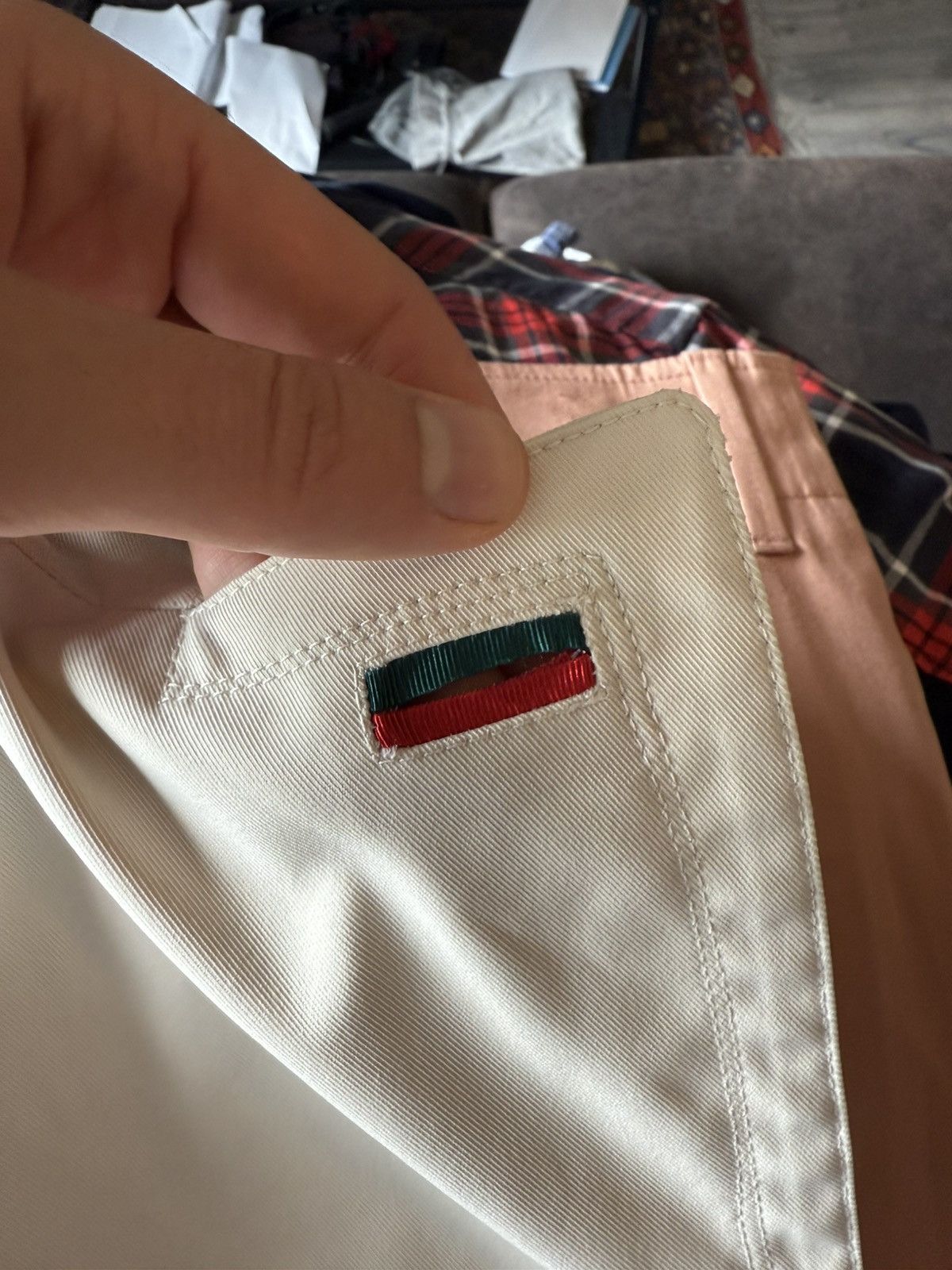 Gucci Double-Breasted Trench Coat with Belt Size US L / EU 52-54 / 3 - 21 Thumbnail