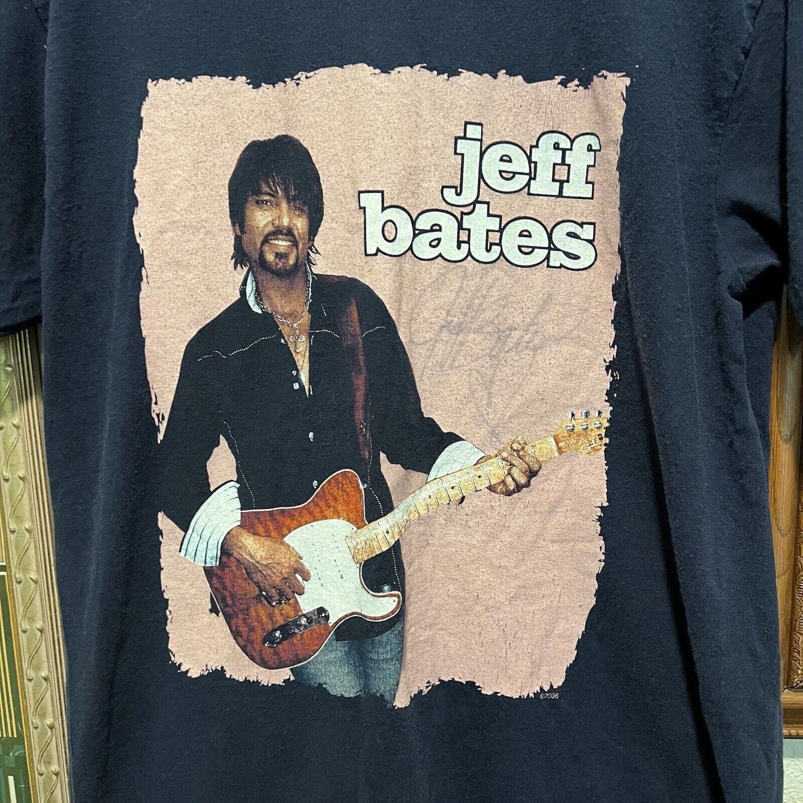 Designer Vintage 00’s Jeff Bates Woman Signed Tour Shirt Size Medium Size US M / EU 48-50 / 2 - 3 Thumbnail