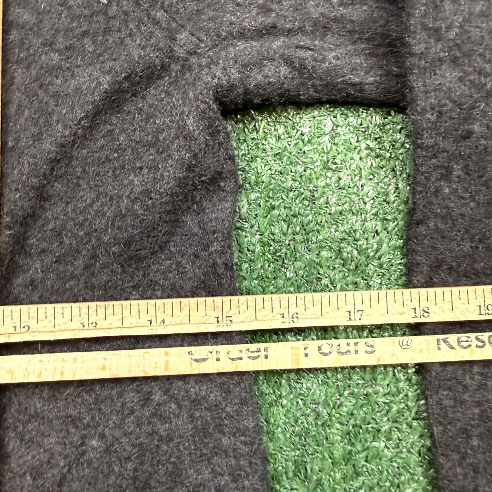 Vince Vince Sweater Womens Size M Gray Cashmere V Neck Long Sleeve Lightweight Stretch Size M / US 6-8 / IT 42-44 - 6 Thumbnail
