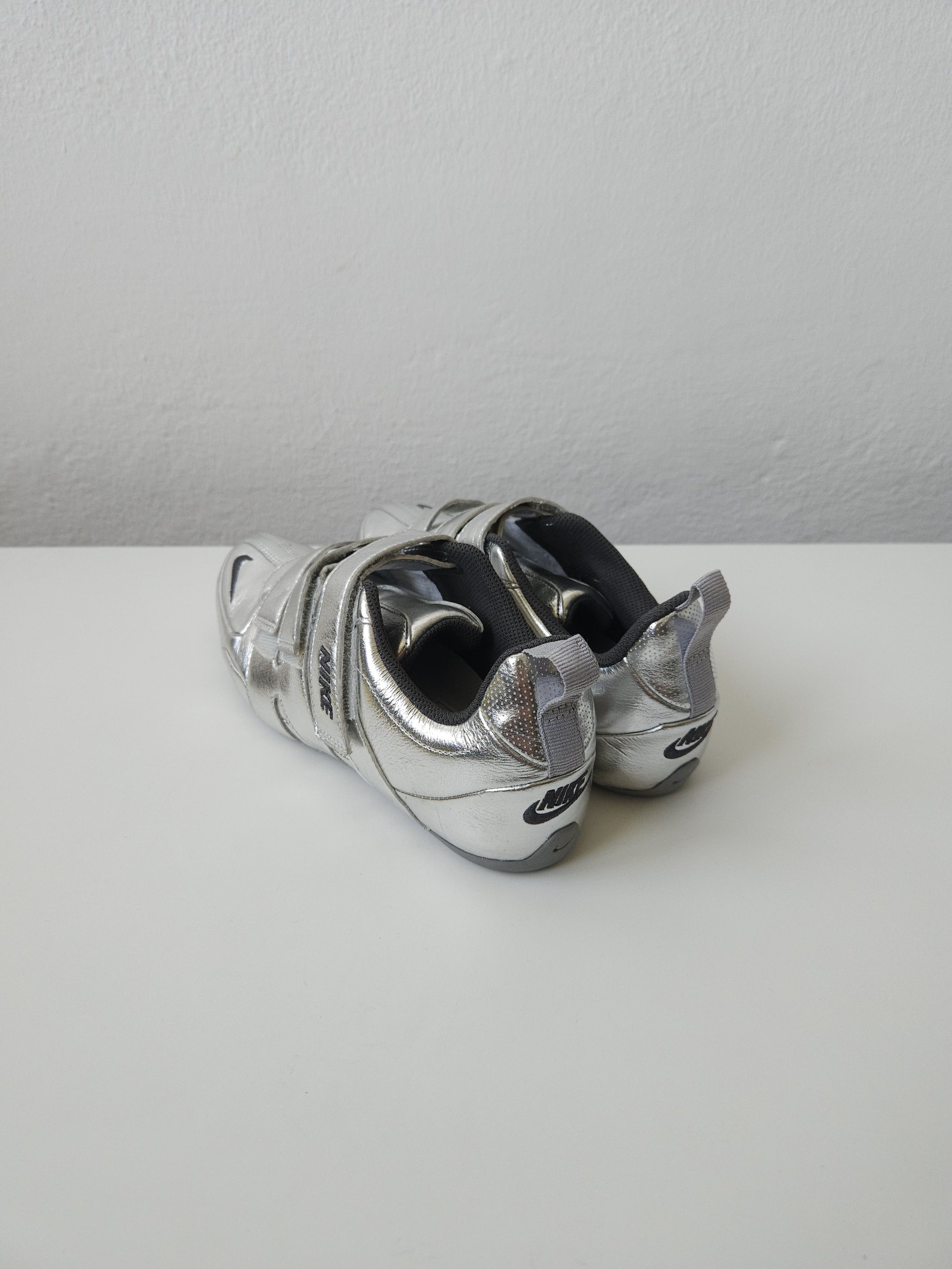 Nike Vintage y2k nike fixed speed v silver Size US 6.5 / IT 36.5 - 9 Thumbnail