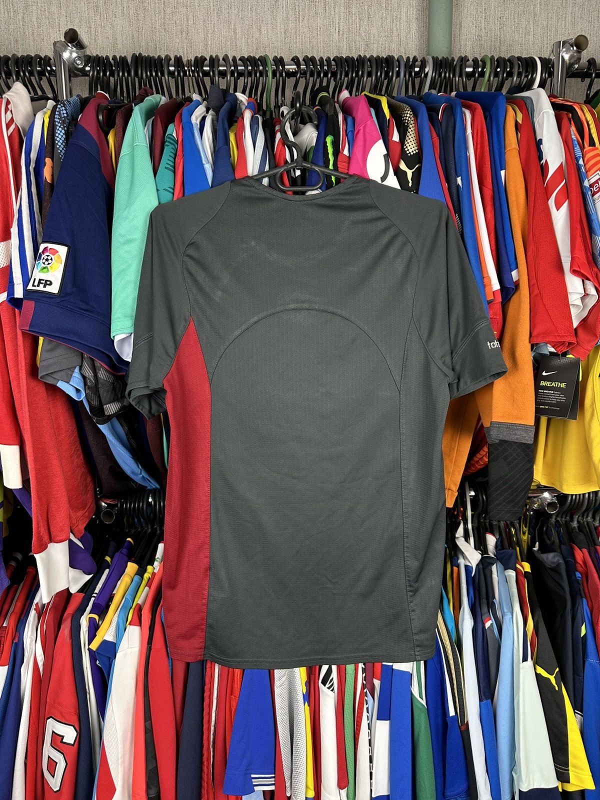 Nike MANCHESTER UNITED 2005/06 FOOTBALL SHIRT SOCCER JERSEY NIKE Size US S / EU 44-46 / 1 - 4 Thumbnail