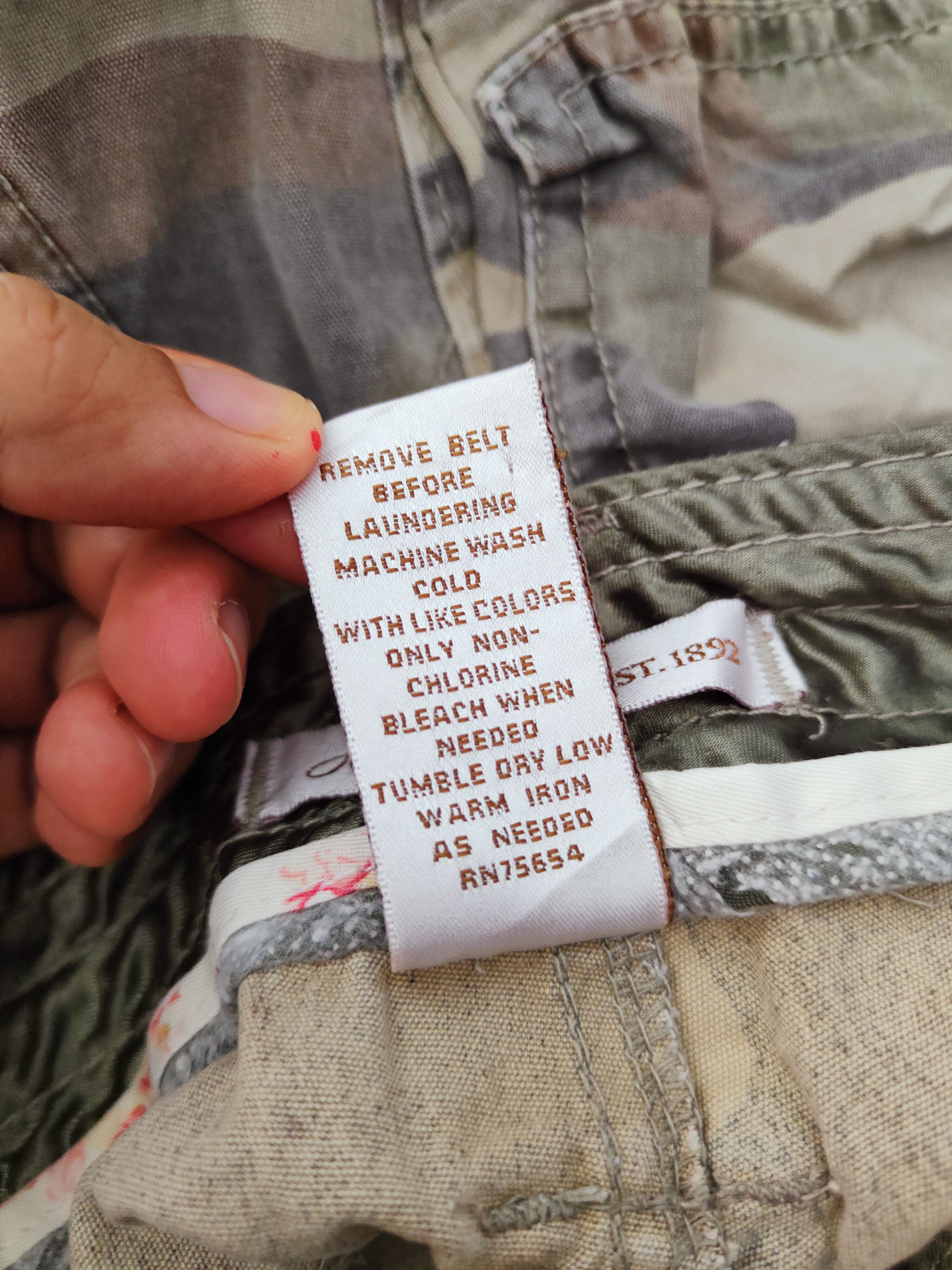 Abercrombie & Fitch Abercrombie Camouflage Multipocket Cargo Pants #W397 Size 27" / US 4 / IT 40 - 13 Thumbnail