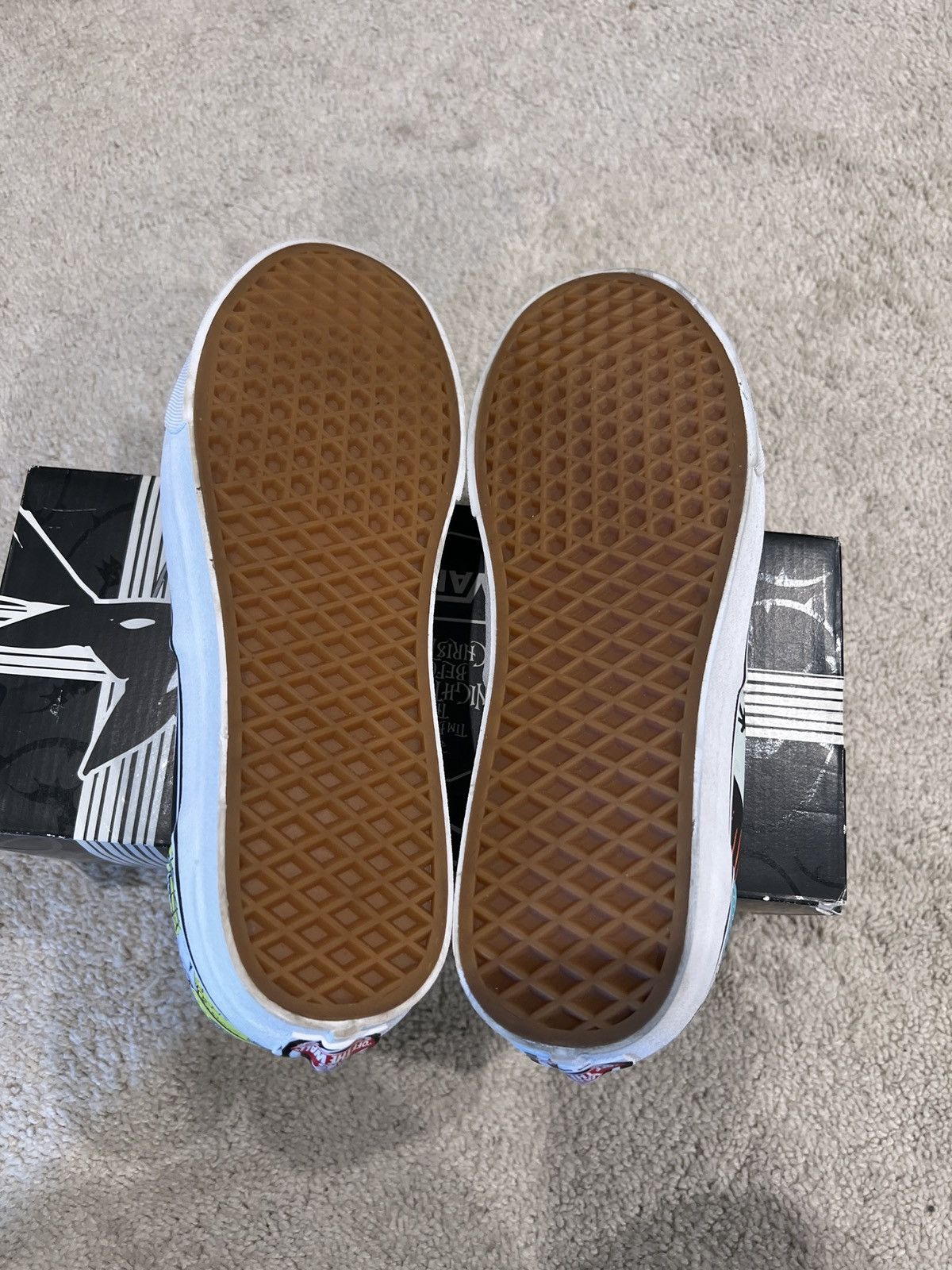 Disney × Vans Vans x Nightmare Before Christmas Size US 10.5 / EU 43-44 - 6 Thumbnail