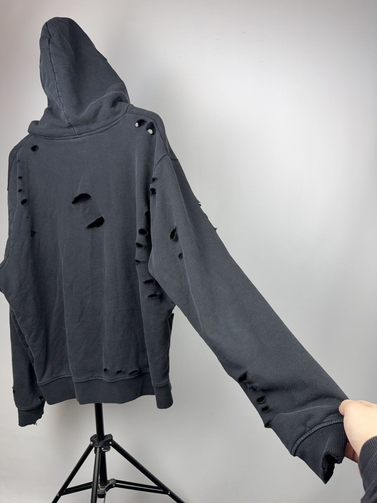 Von Dutch 00s Y2K Von Dutch Distressed Hoodie Y2K Grunge Destroyed Size US L / EU 52-54 / 3 - 18 Thumbnail