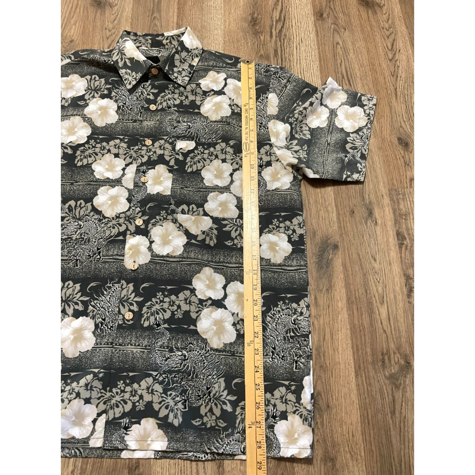Vintage XG Island Topic Shirt Men’s Size M Grey White Floral Button Up Short Sleeve Vintage No Size US M / EU 48-50 / 2 - 7 Thumbnail