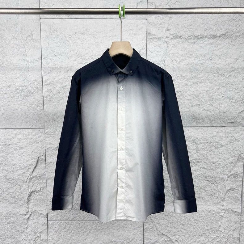 Givenchy Givenchy Sise38 Black water-based gradient collar long-slee Size US M / EU 48-50 / 2 - 1 Thumbnail