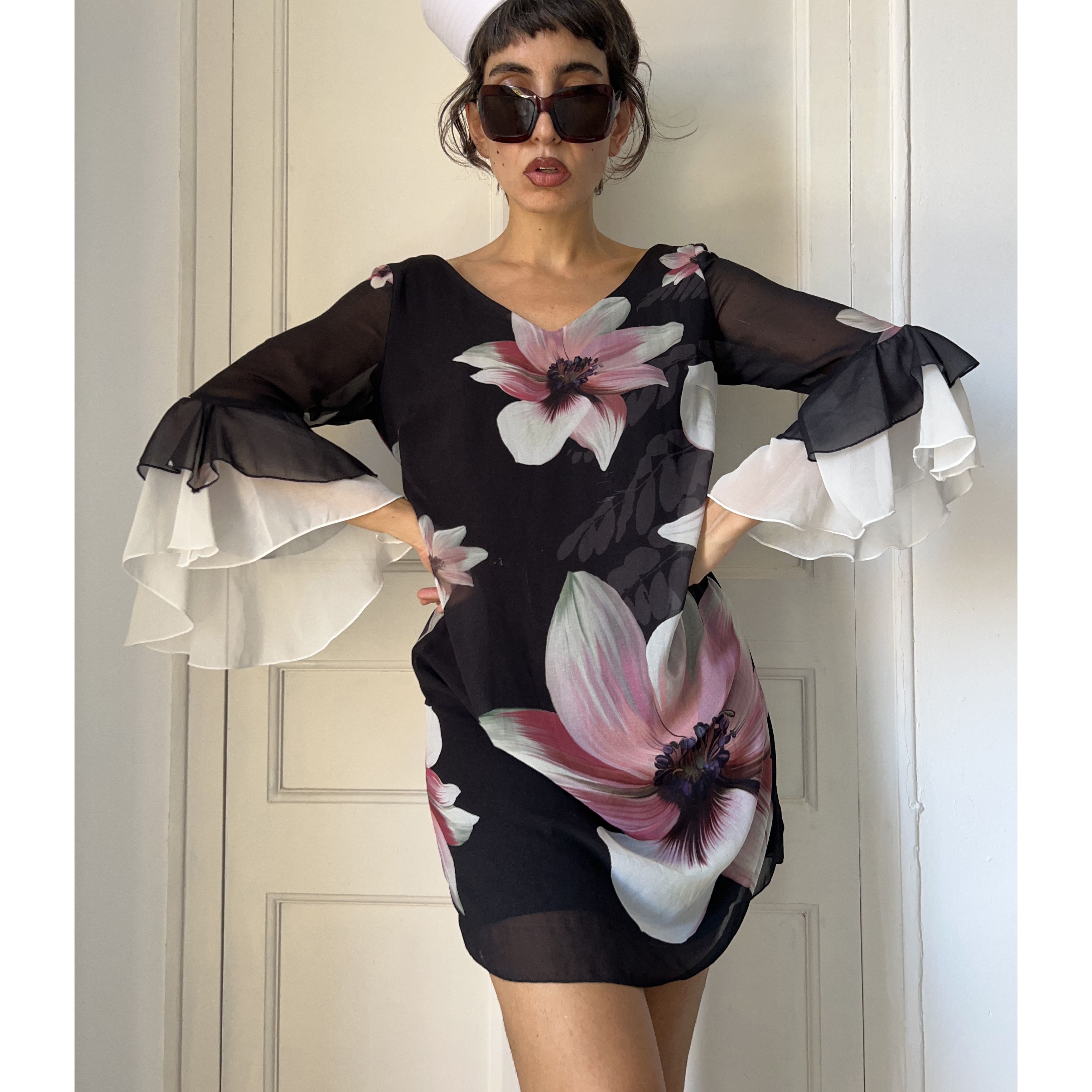 Vintage Vintage y2k ruffle sleeves black floral dress Size M / US 6-8 / IT 42-44 - 5 Thumbnail