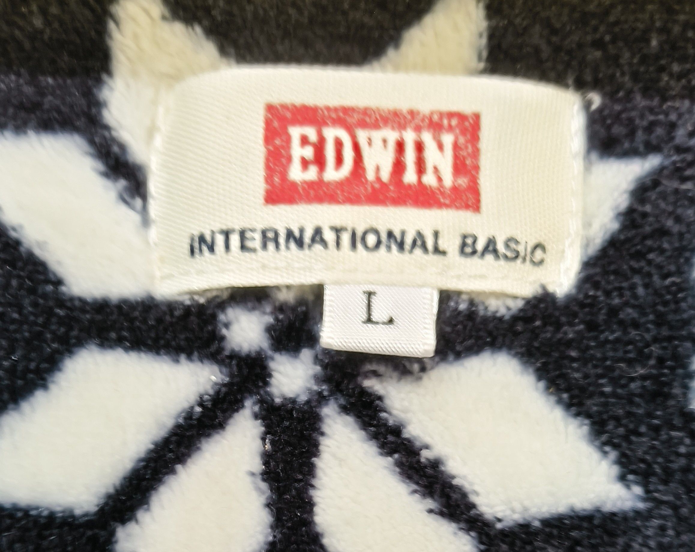 Ed Hardy Edwin × Navajo Print Fleece Jacket Shawl Collar Rare L Size US L / EU 52-54 / 3 - 4 Thumbnail