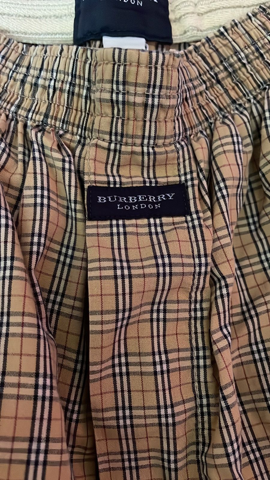 Burberry Burberry Nova Check Boxer Underwear Pant Size 28 - 12 Thumbnail