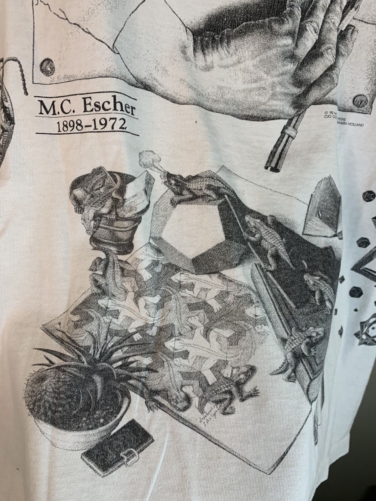 Vintage RARE* Vintage 1990 M.C. Escher Art AOP Single Stitch T-Shirt Size US M / EU 48-50 / 2 - 10 Thumbnail