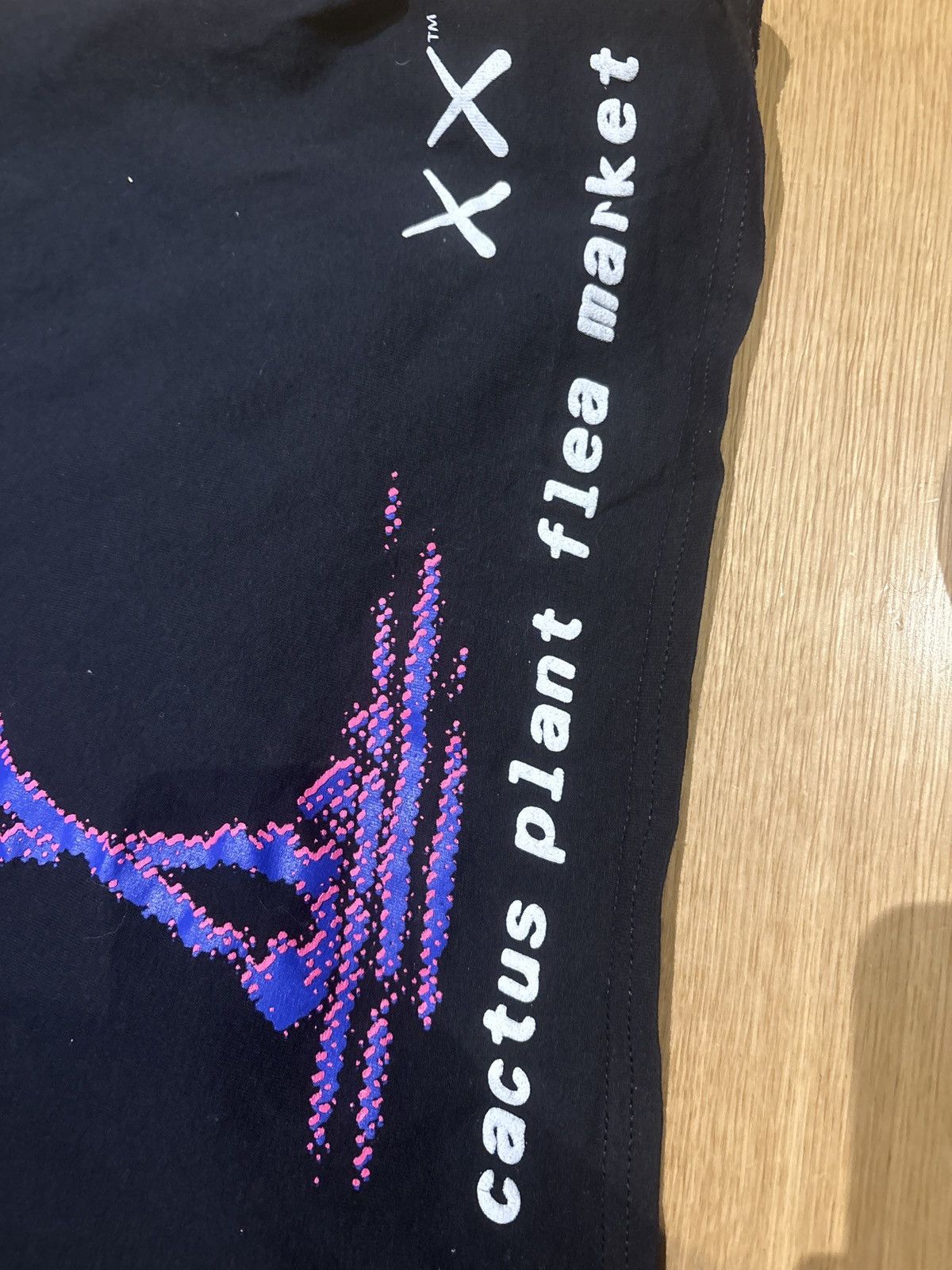 Cactus Plant Flea Market × Kaws Kaws X Cactus Plant Flea Market T-shirt Black Size US M / EU 48-50 / 2 - 3 Thumbnail