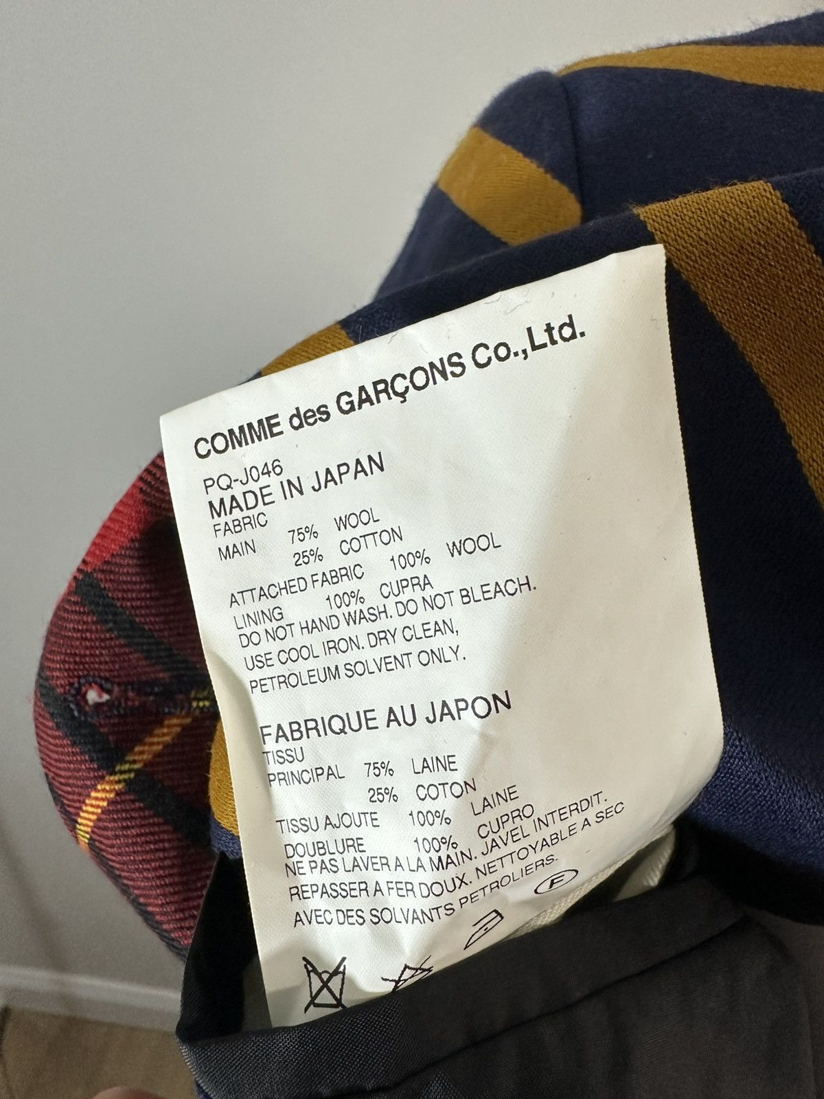 Comme des Garcons Comme Des Garçons Blazer Asymmetrical Size 40R - 15 Thumbnail