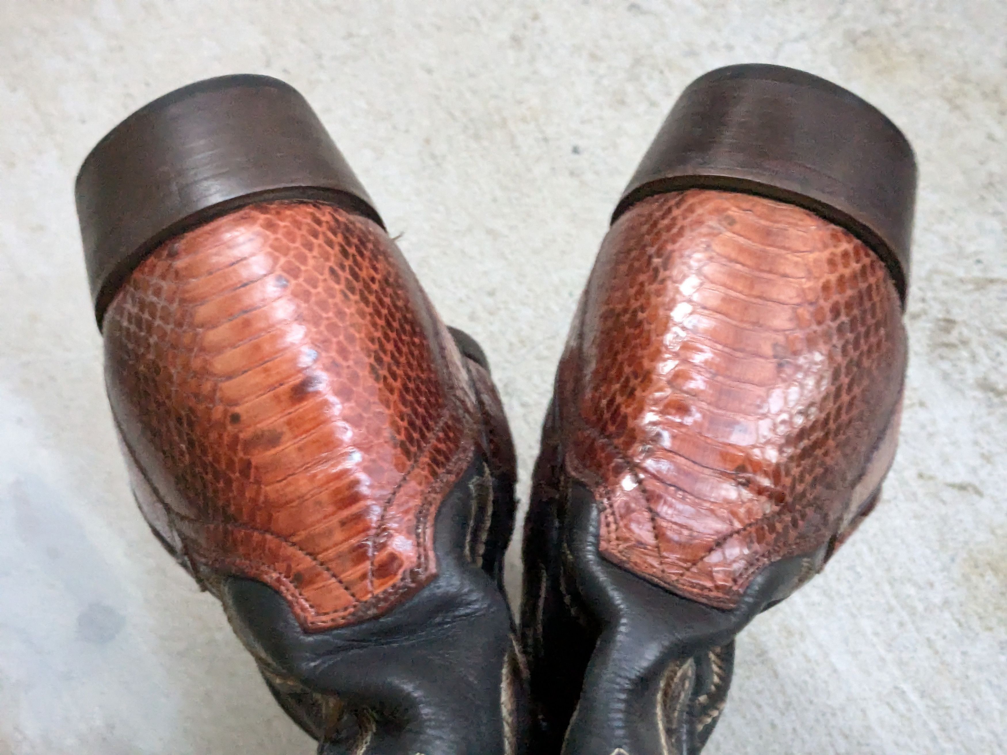 Dan Post × Vintage Dan Post Cowboy Boots Brown 10 EW Wide Snake Leather Size US 10 / EU 43 - 11 Thumbnail