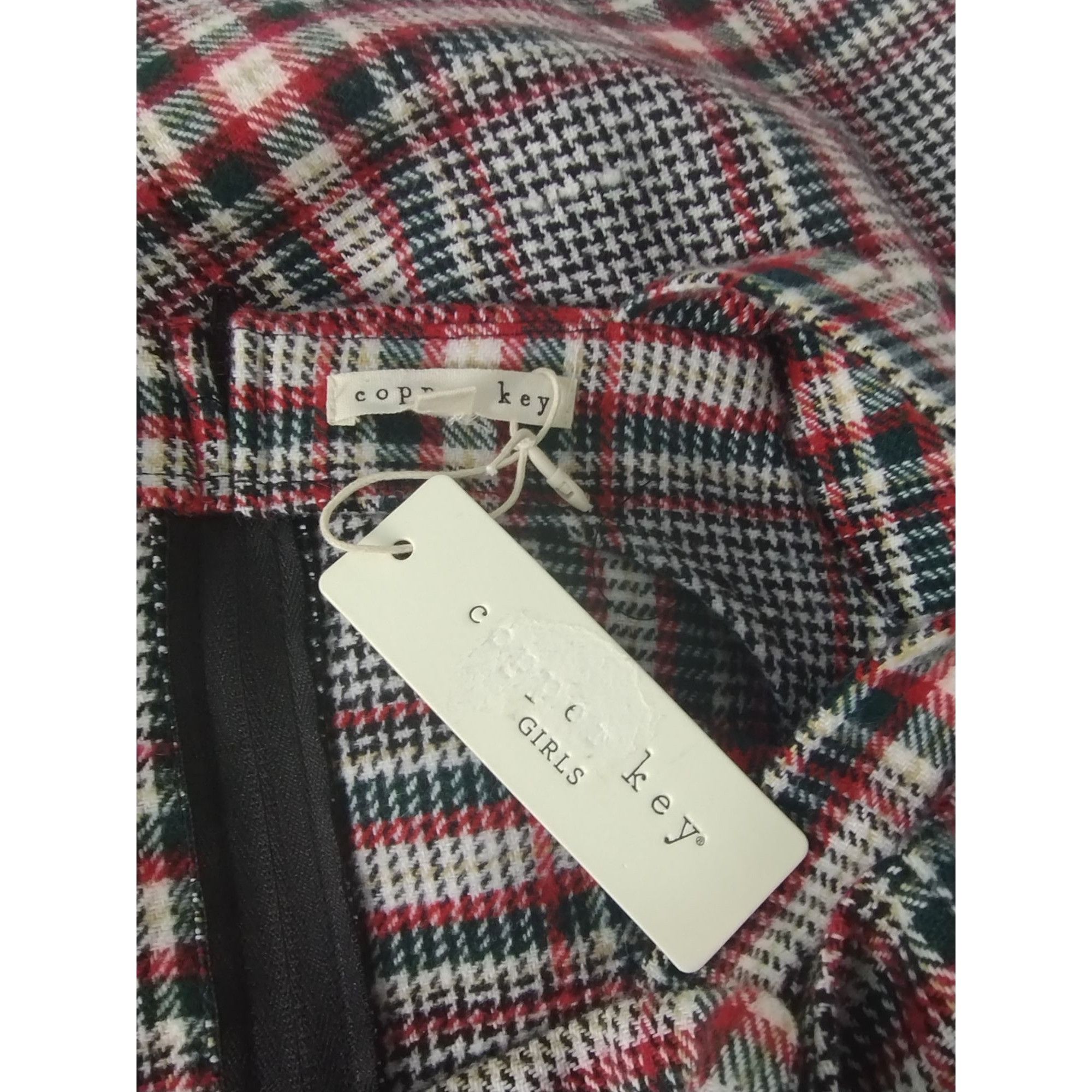 Dillard's Copper Key Juniors Size Large Warm Polyester Black and Red P Size L / US 10 / IT 46 - 3 Thumbnail