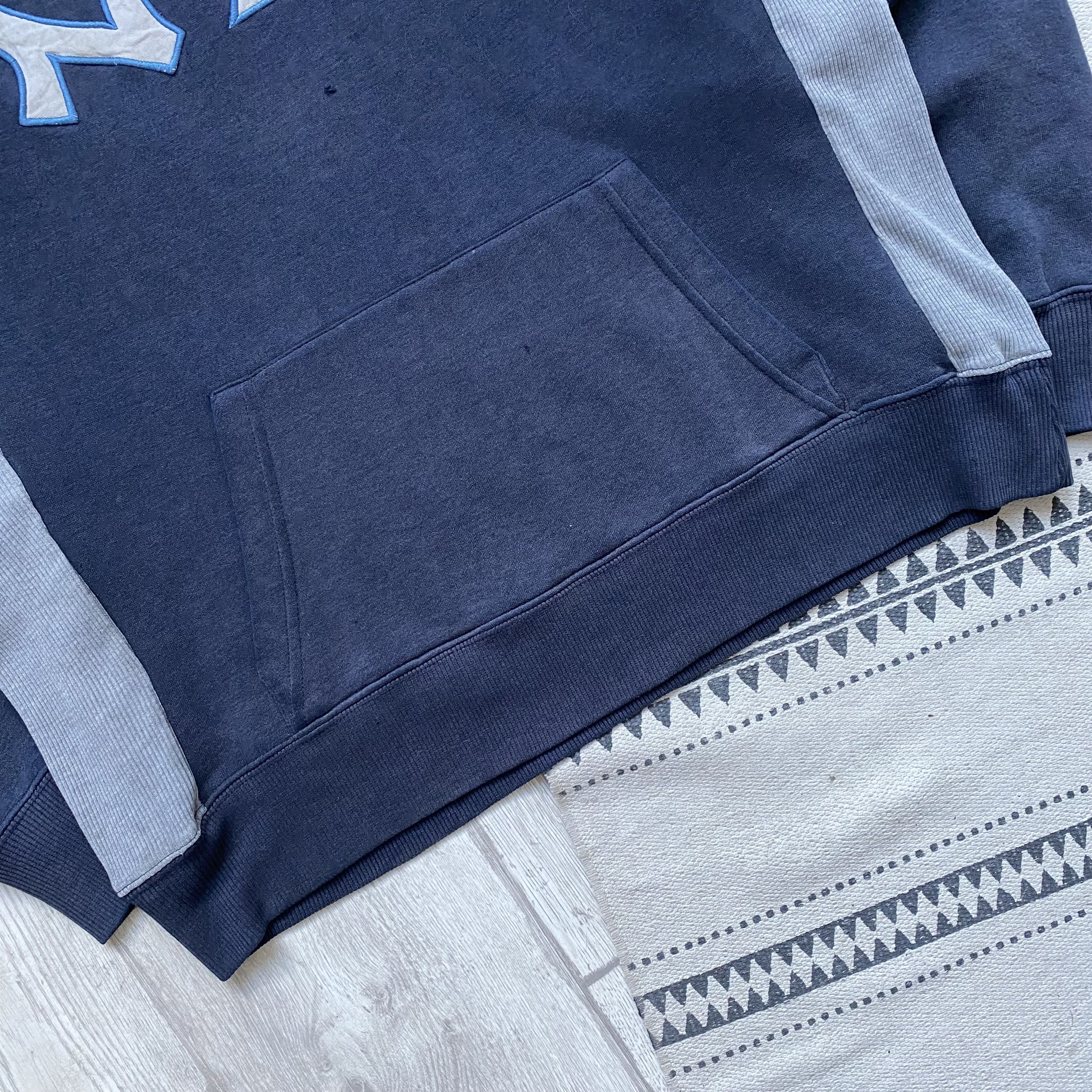 I Love NY ⚾️ Faded Vintage 90s New York City Hoodie Y2K Size US M / EU 48-50 / 2 - 3 Thumbnail