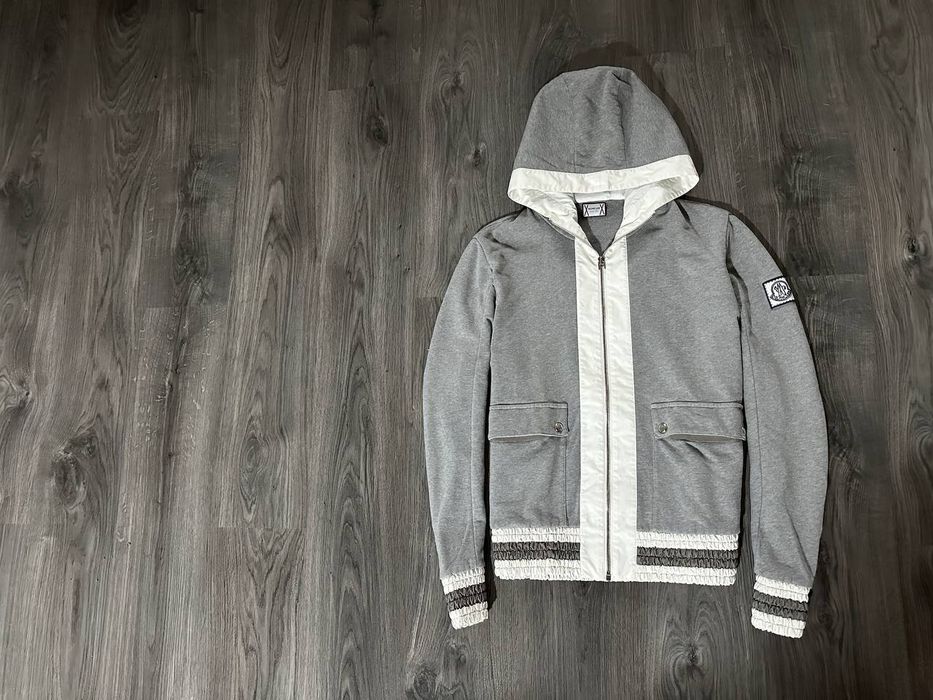 Moncler gamme hot sale bleu hoodie