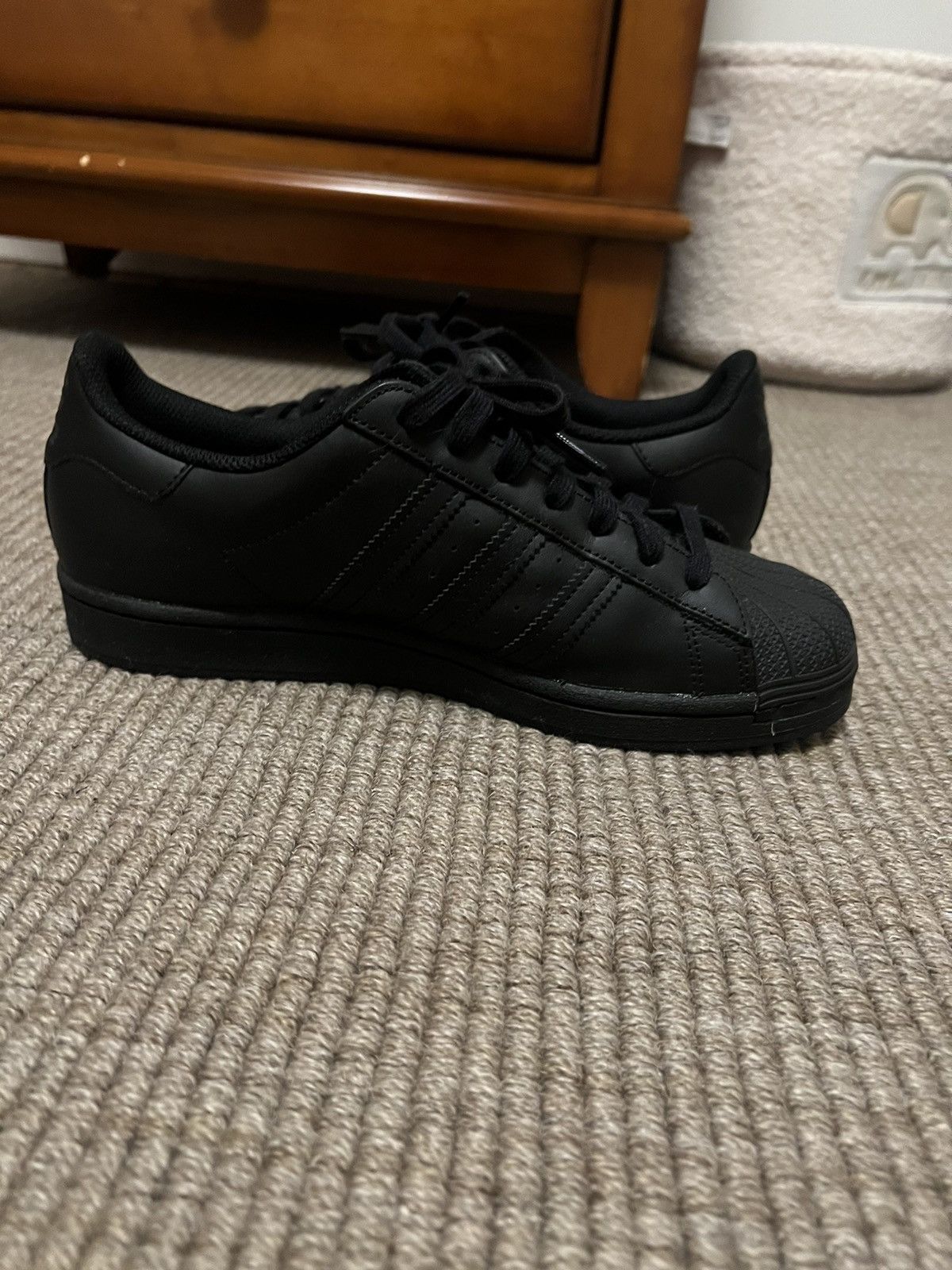 Adidas Adidas Superstar Triple Black Size US 8.5 / EU 41-42 - 7 Thumbnail