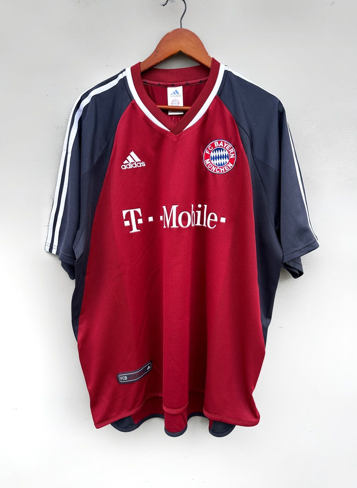 Adidas Vintage Bayern Munich 2001 -2002 Home football Jersey adidas Size US XL / EU 56 / 4 - 1 Thumbnail