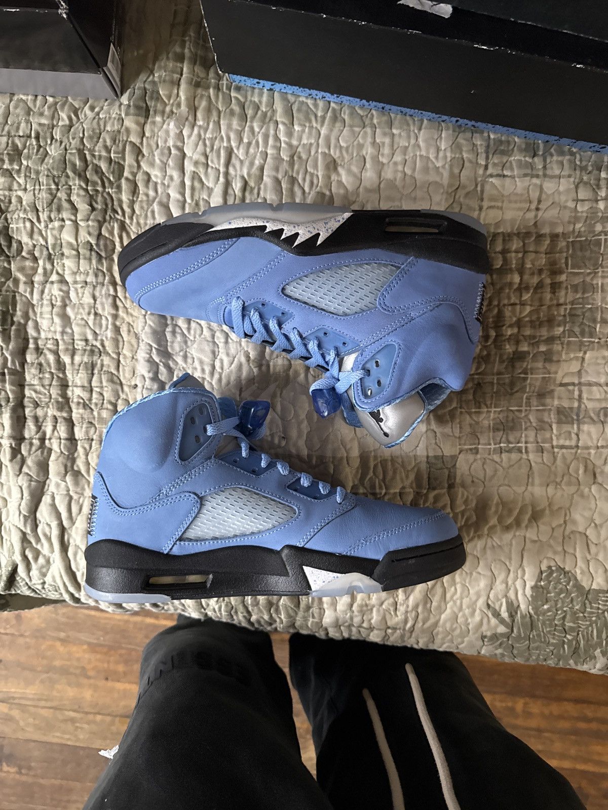 Jordan Brand Jordan 5 unc Size US 8 / EU 41 - 2 Thumbnail