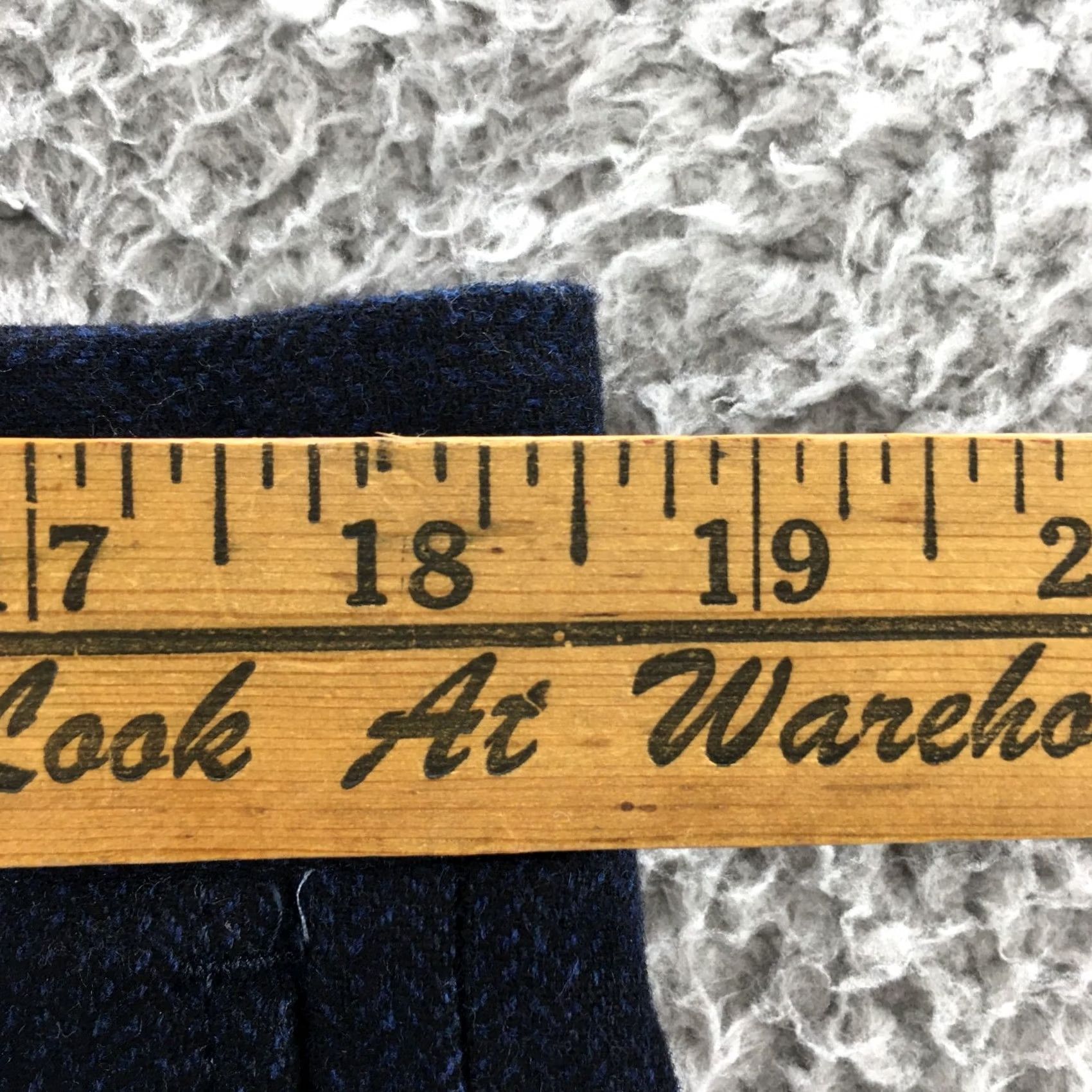 Banana Republic Banana Republic Aiden Fit Chino Pants Mens 35x30 Blue Mid Rise Slim? Regular? Size US 35 - 6 Thumbnail