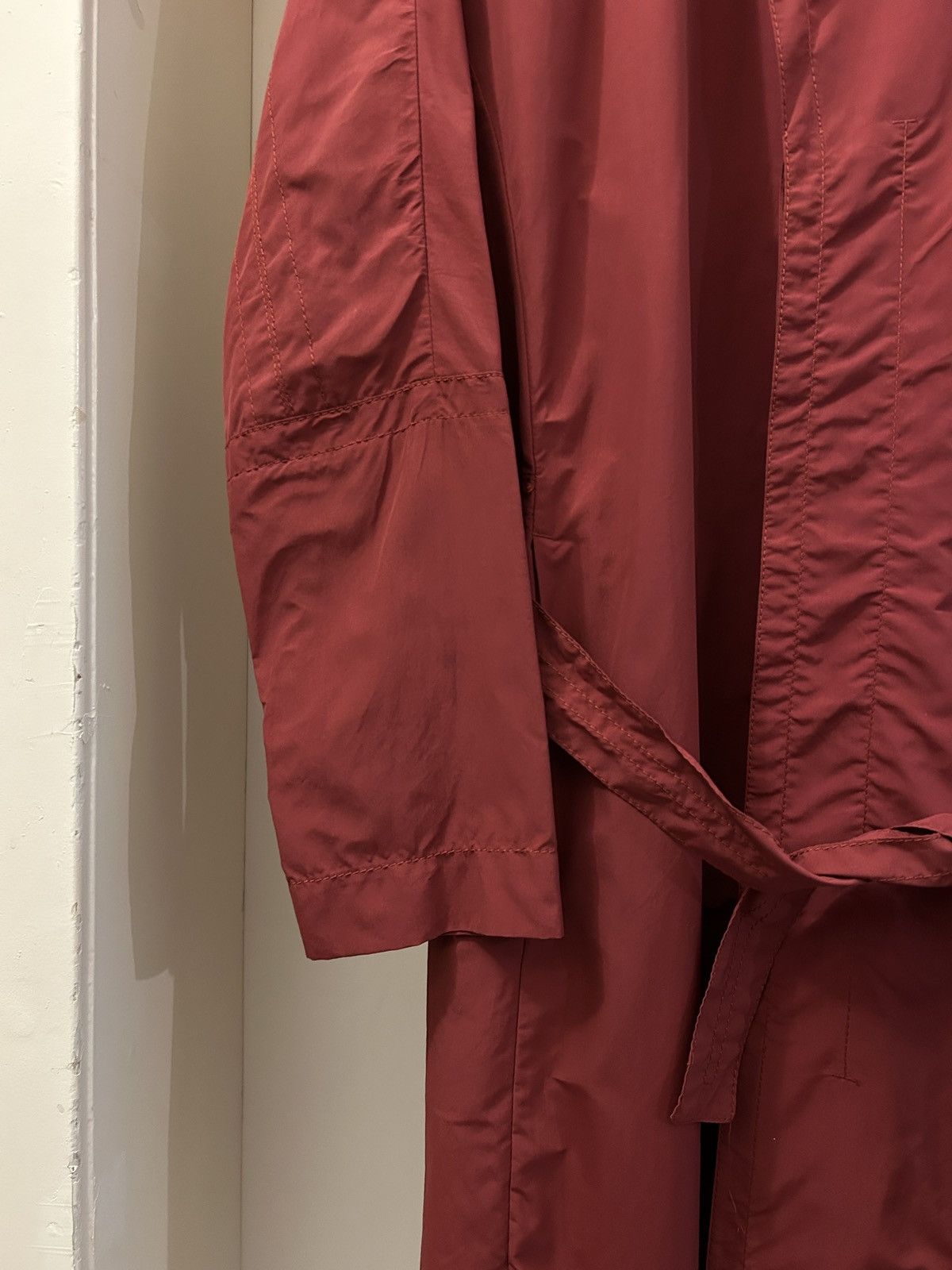 Dirk Bikkembergs S/S 1999 archive red nylon belted coat Size US M / EU 48-50 / 2 - 5 Thumbnail