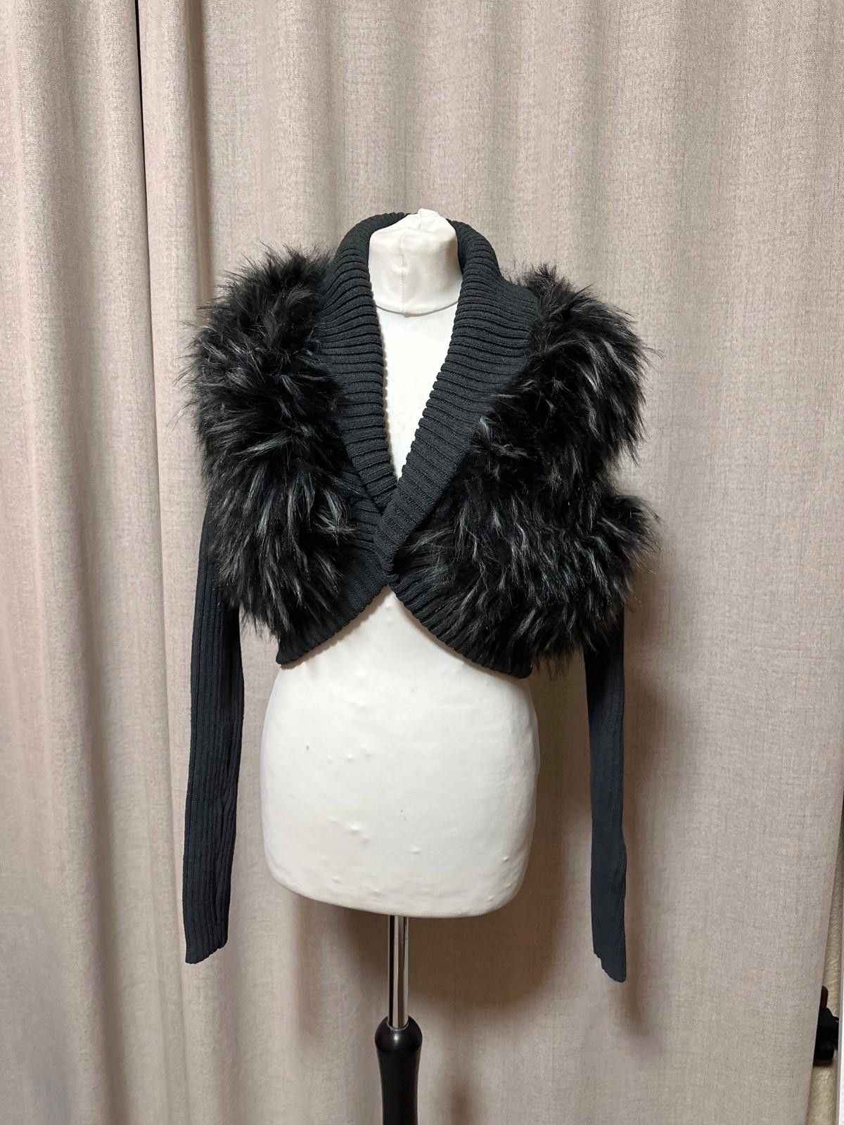 Jaded London Jaded London Women's Black Knit Faux Fur Shrug Sz S Size S / US 4 / IT 40 - 2 Thumbnail