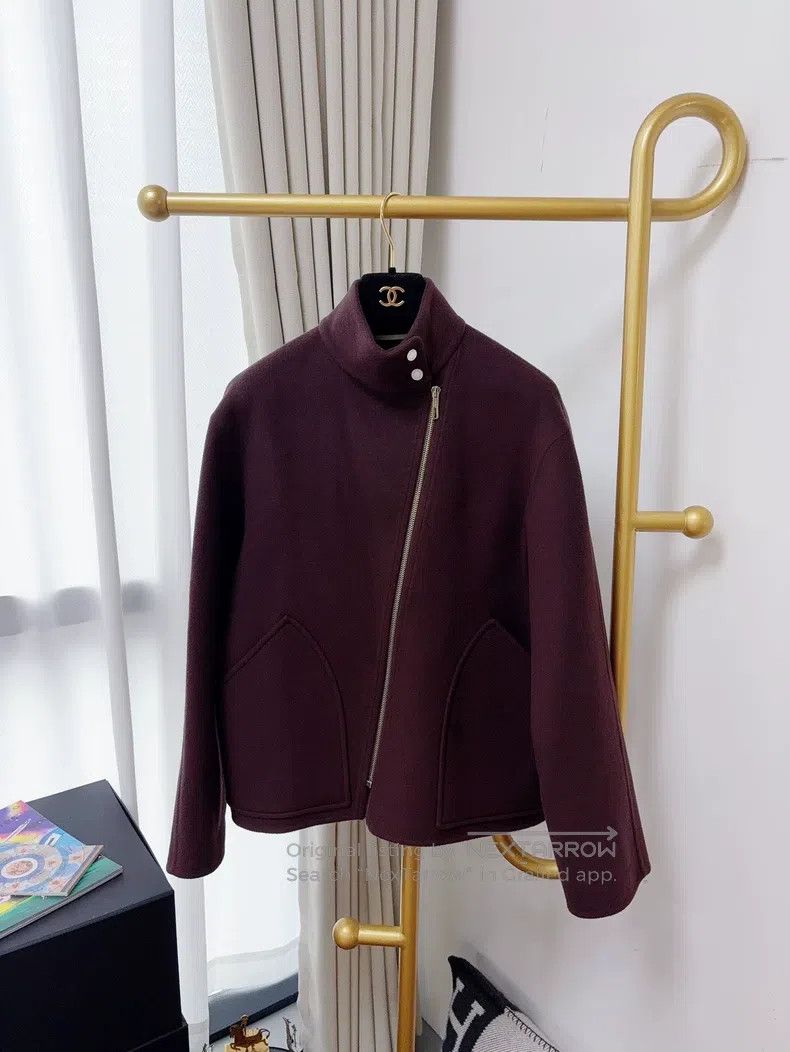 Hermes Hermes Burgundy Long Sleeve Short Cashmere Zip-up Jacket Size XS / US 0-2 / IT 36-38 - 1 Thumbnail