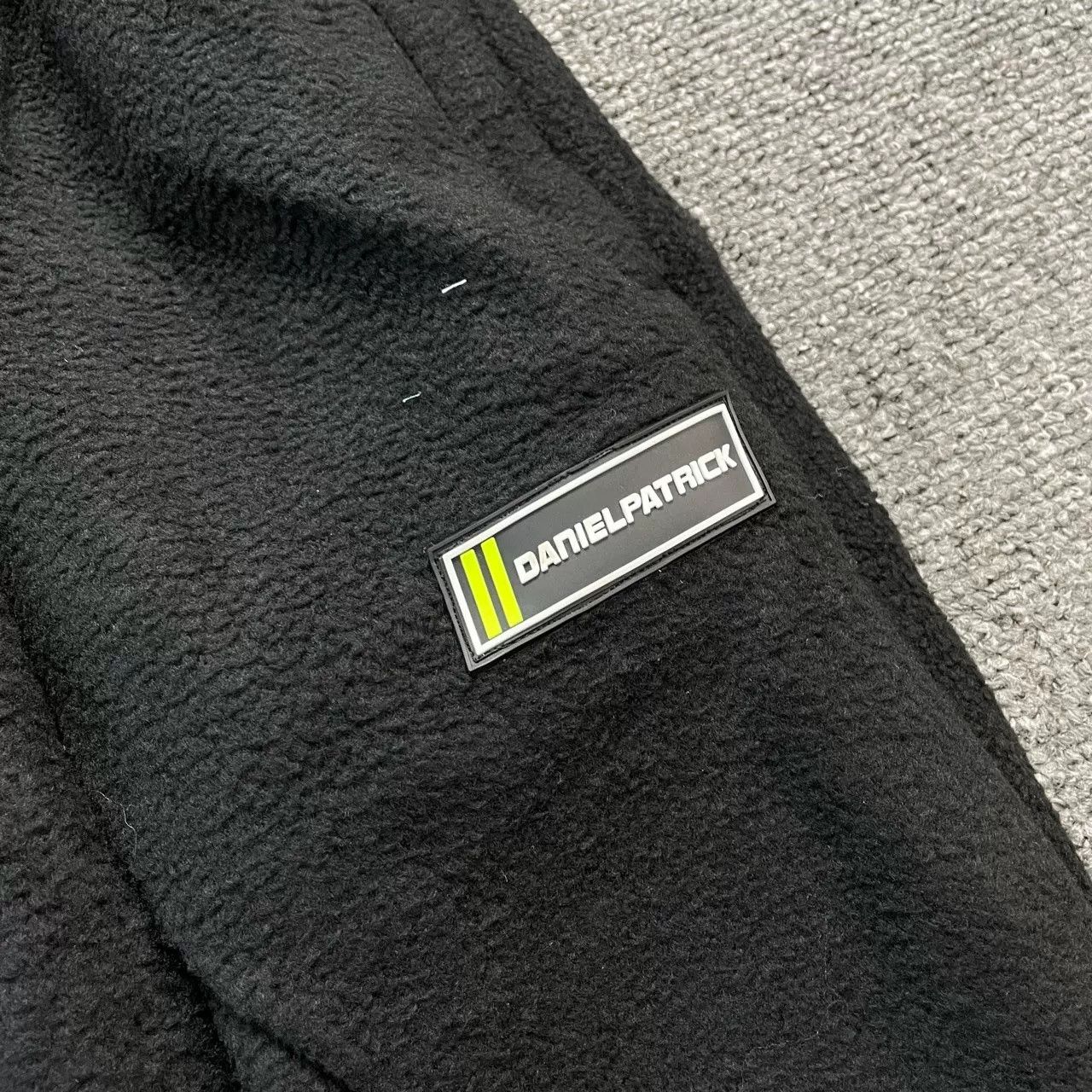 Daniel Patrick Daniel Patrick Black Fleece Logo Pants Size US 30 / EU 46 - 3 Thumbnail