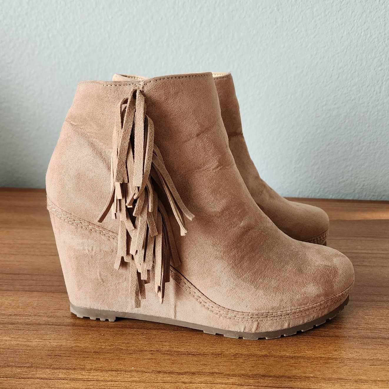 Designer Massini Faux Suede Fringe Wedge Ankle Boots Size US 8.5 / IT 38.5 - 4 Thumbnail