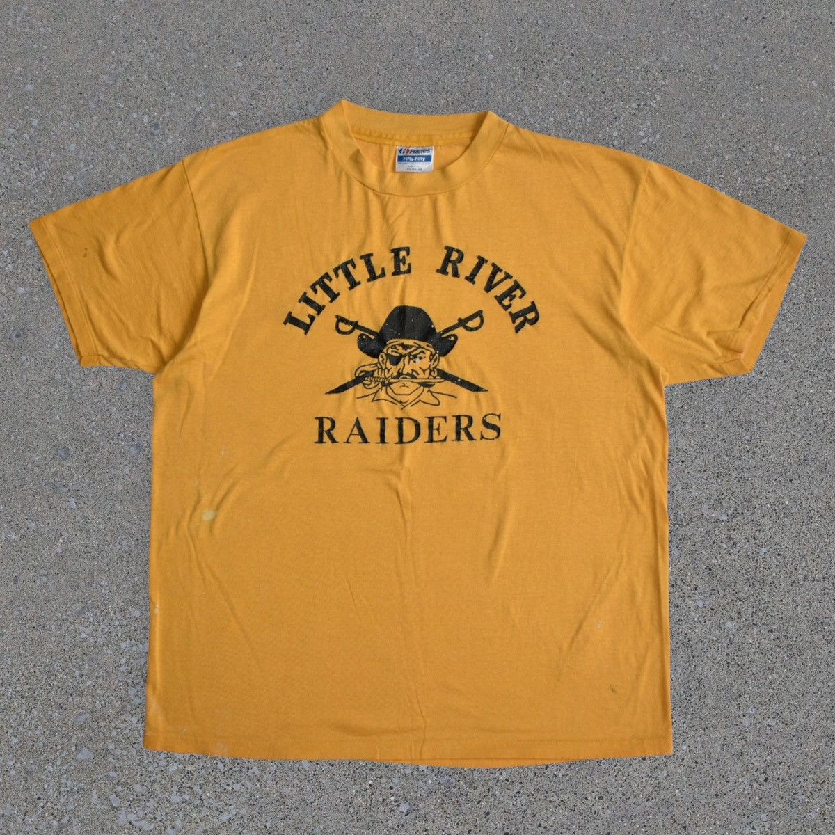 Vintage Distressed Vintage 80s/90s ‘Little River Raiders’ T-Shirt Size US XL / EU 56 / 4 - 1 Thumbnail