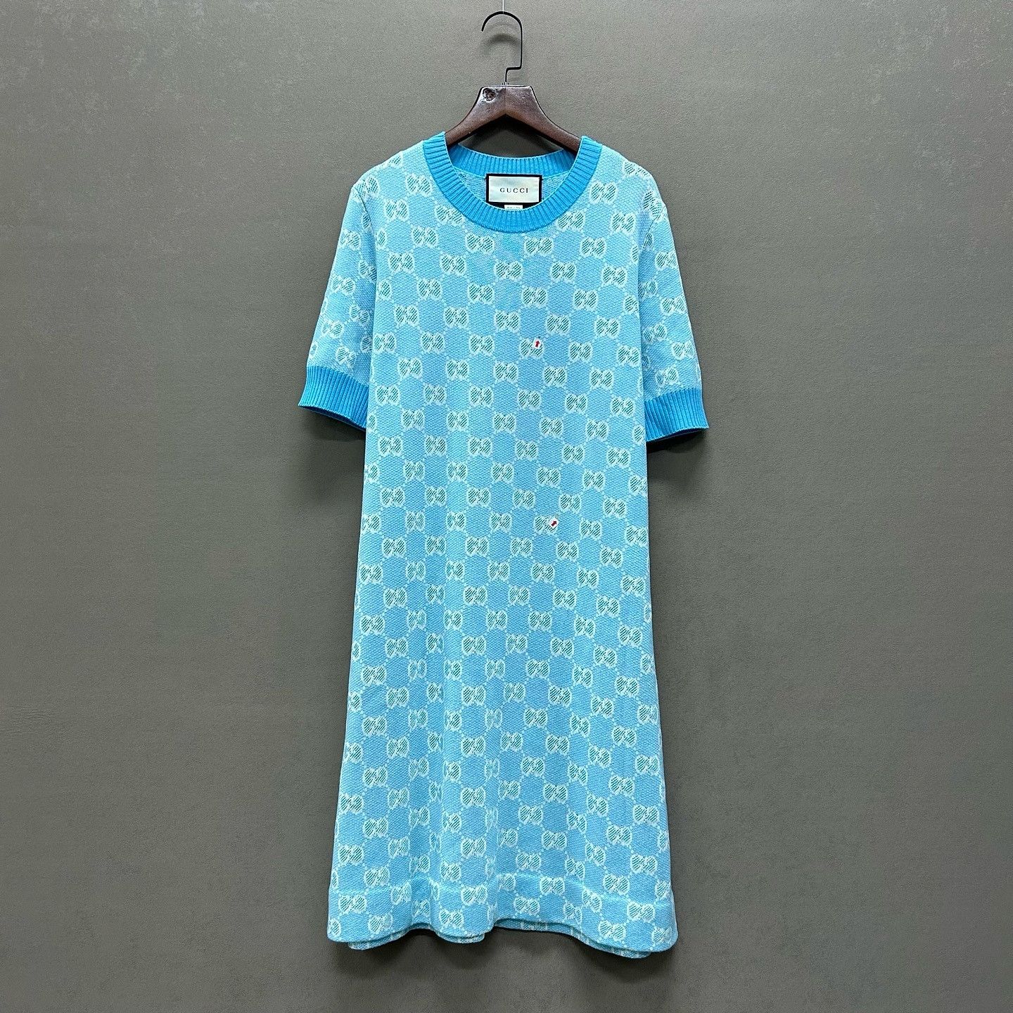 Gucci Gucci GG Logo Knit Short Sleeve Dress Size L Size L / US 10 / IT 46 - 1 Thumbnail