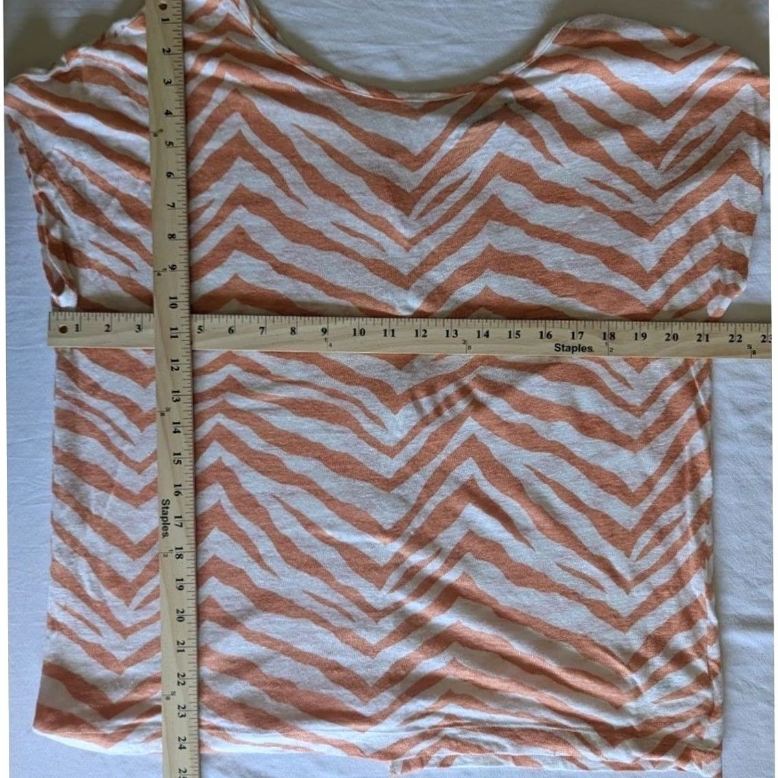 Vintage Tahari Blouse Zebra Linen Button Front V-Neck Dolman Short Sleeve Women's L Orange White Beachy Casual Summer Spring Catwalk Vintage No Size L / US 10 / IT 46 - 6 Thumbnail