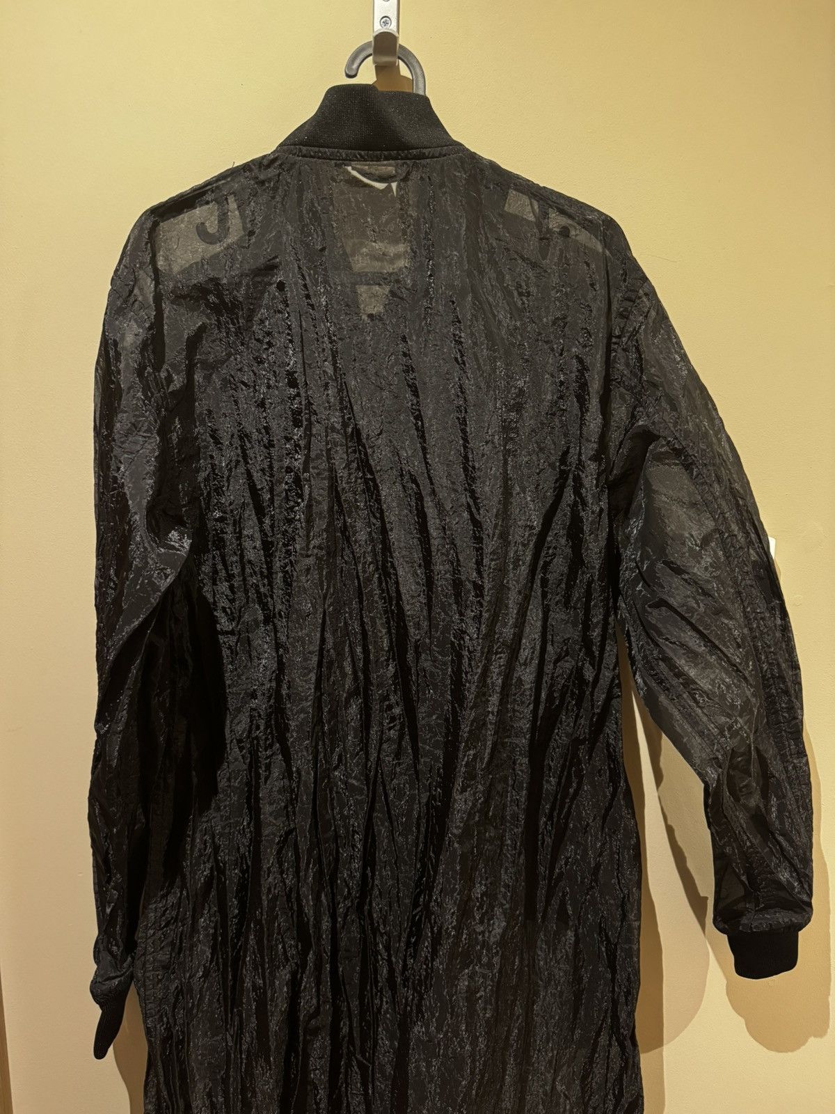 Comme des Garcons BLACK Comme des Garçons Crinkled Nylon Long Coat L Size US L / EU 52-54 / 3 - 2 Thumbnail