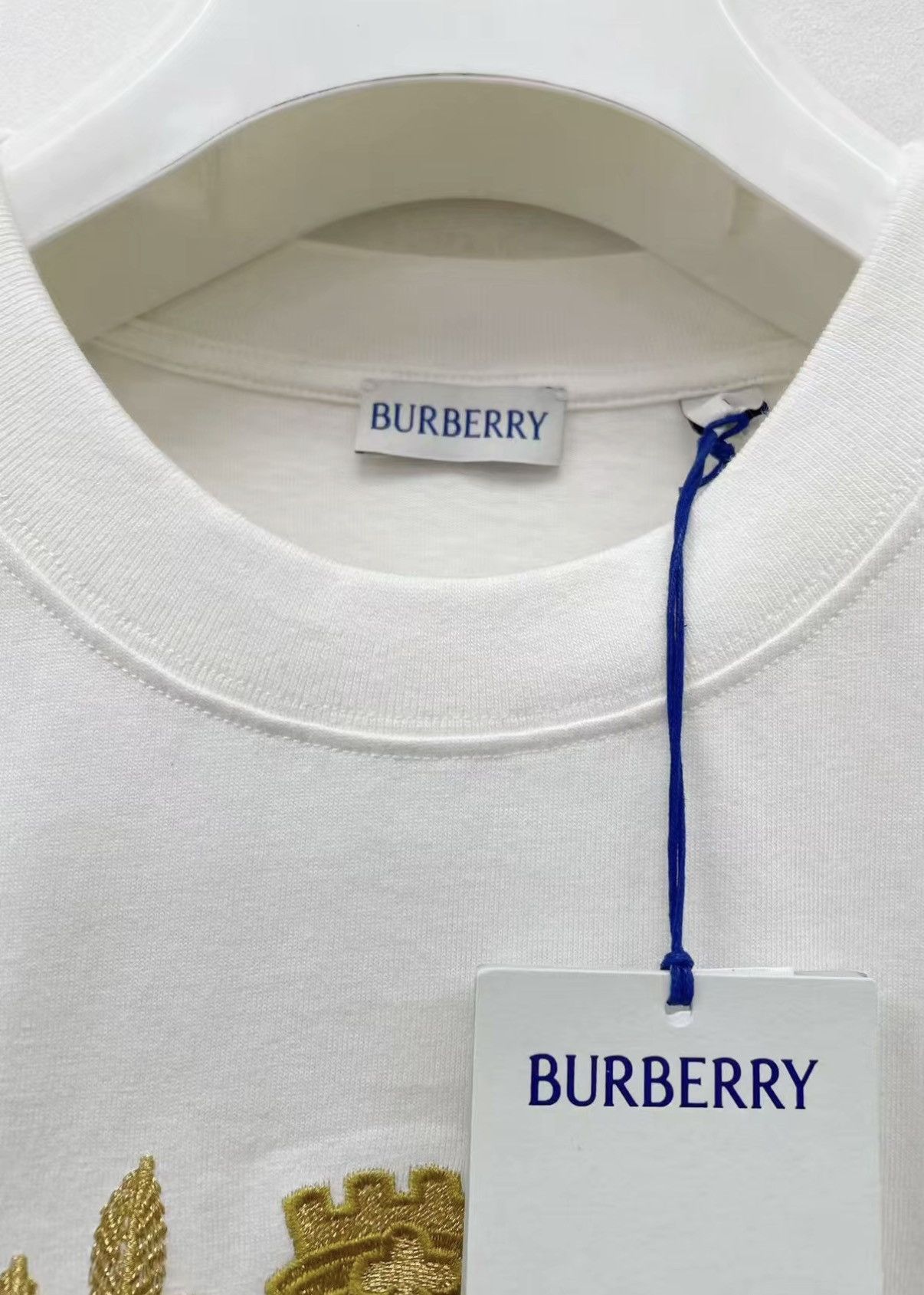 Burberry BURBERRY 100% Cotton Embroidered Short Sleeve T-shirt J30 Size US S / EU 44-46 / 1 - 5 Thumbnail