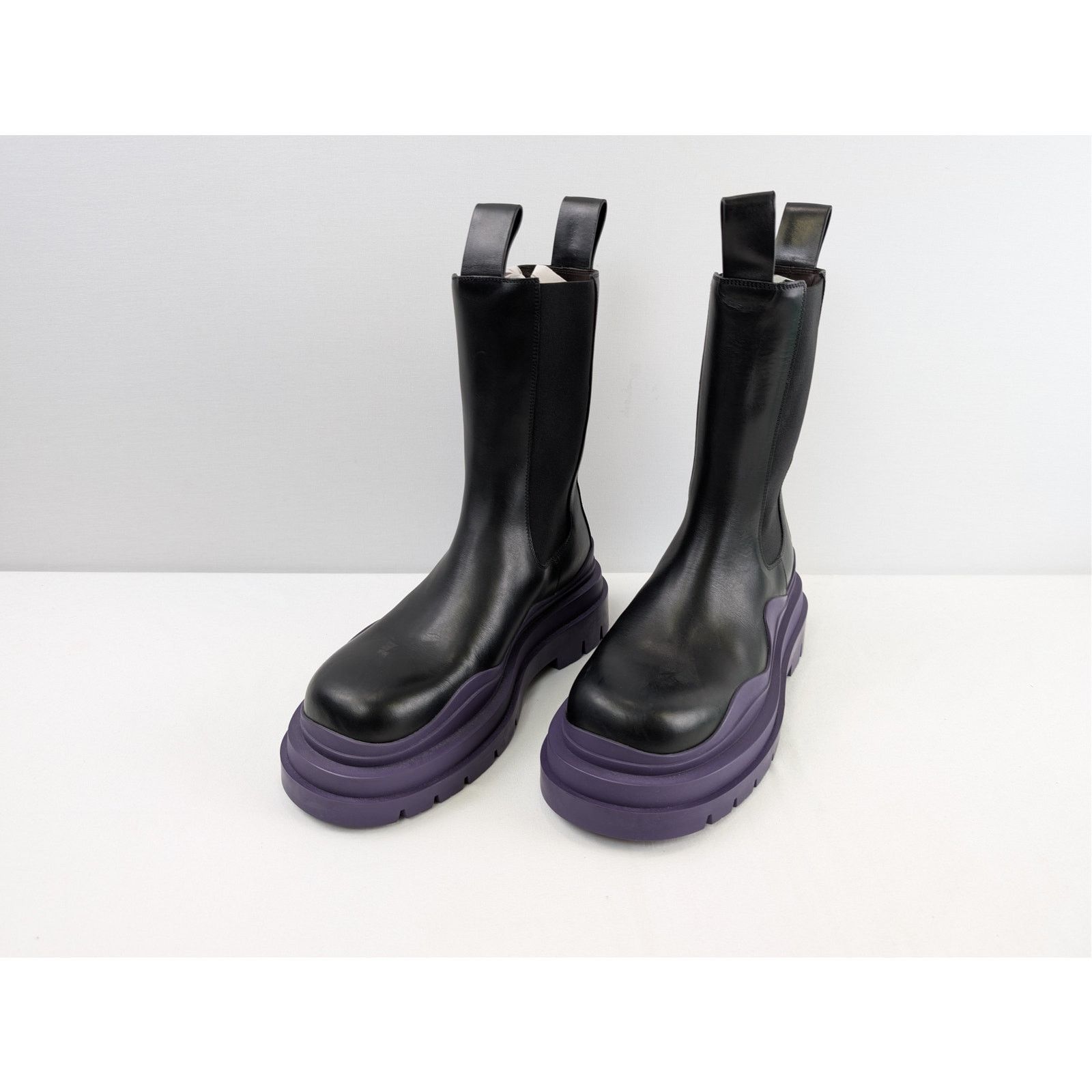 Bottega Veneta o1rshd1 Military Calf Tire Boots in Black/Purple Size US 8 / EU 41 - 7 Thumbnail