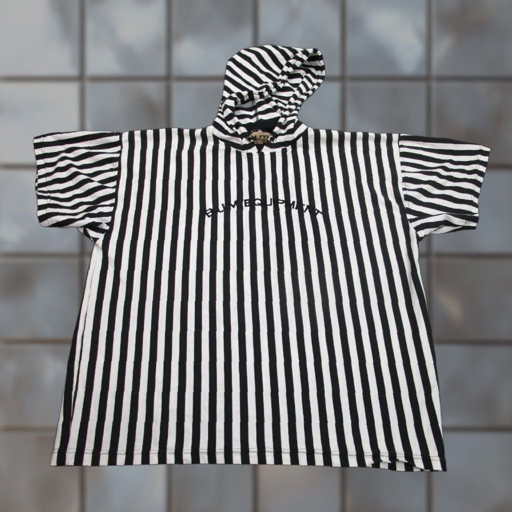 Vintage Beetlejuice 90s Mens XL Vintage Black White Striped Shirt Size US XL / EU 56 / 4 - 1 Thumbnail