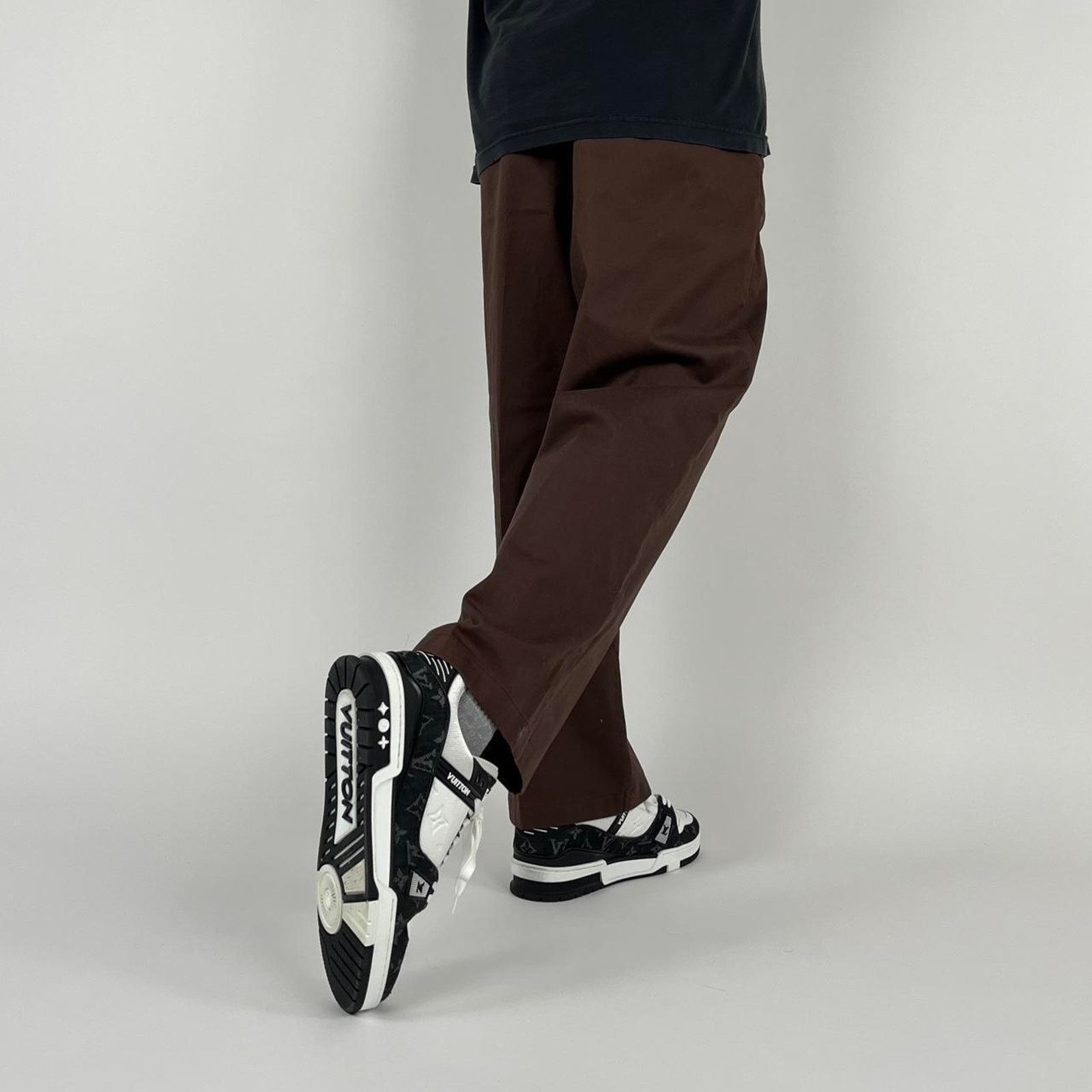 Japanese Brand × Vintage Vintage 90s Chocolate Brown Baggy Chino Skate Pants Size US 39 - 2 Thumbnail
