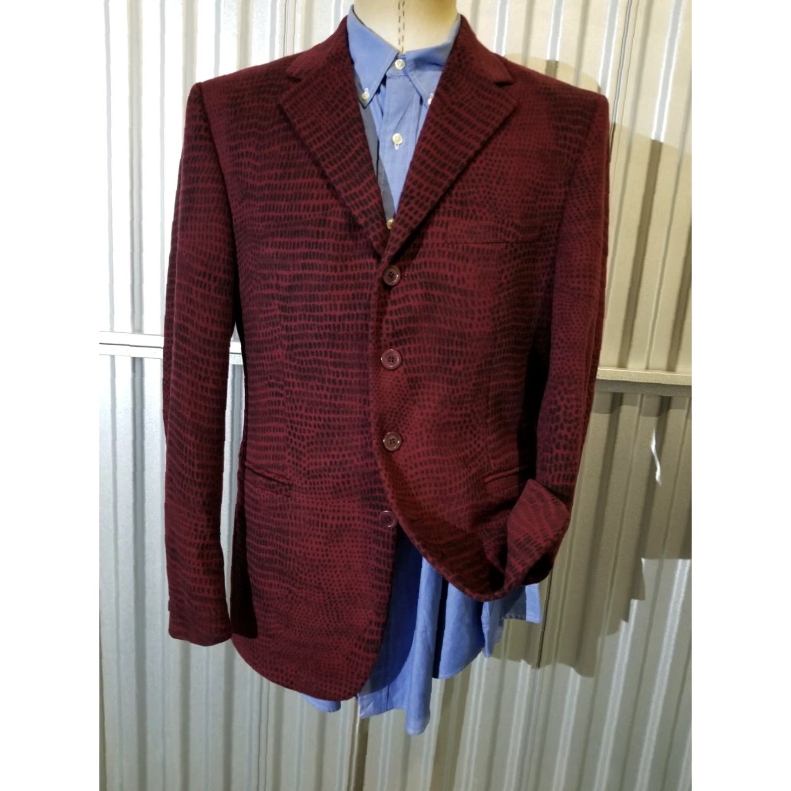 Versace VINTAGE Versace Sport Coat Blazer 40R Men Wool Tweed Red Black Python Print Notch Lapel 4-Button Four-Button Double-Vented Regular Size 40R - 3 Thumbnail