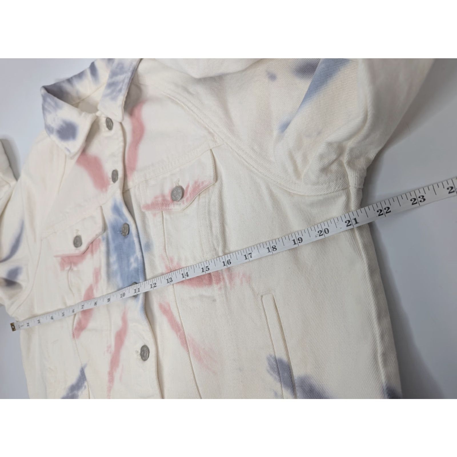 Madewell VINTAGE Madewell The Raglan Oversized Jean Jacket Sunrise Tiedye Edition Medium AI161 Size 32" / US 10 / IT 46 - 6 Thumbnail