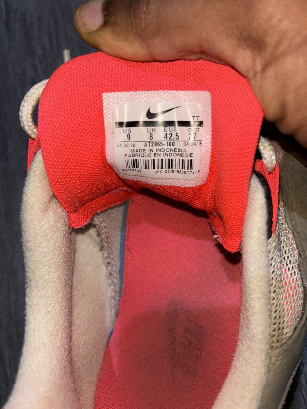 Air max 18 solar orders red