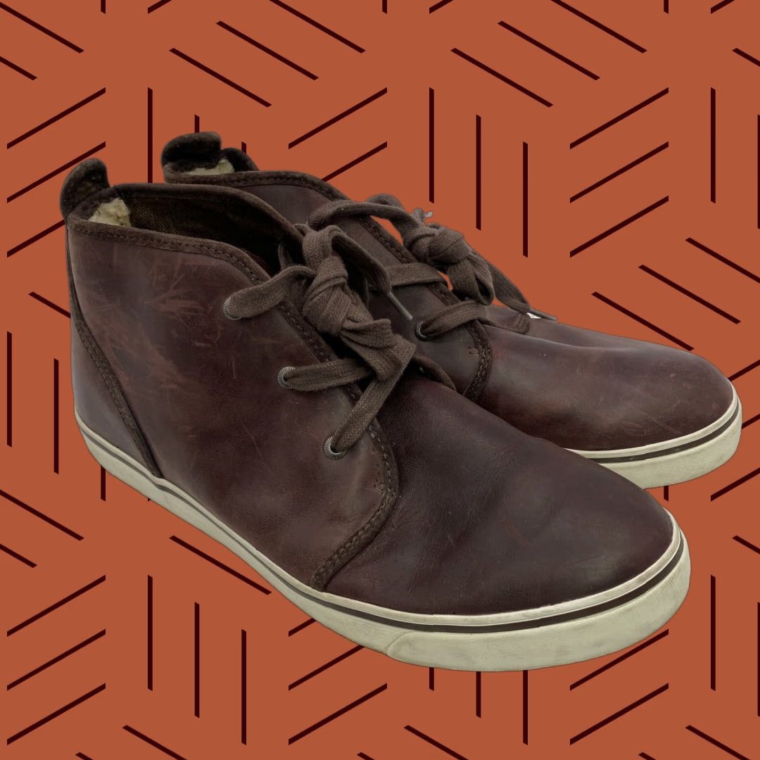 Ugg UGG MENS BOOT Leather Brown Chukka Lace Up 3-Eye Mid-Calf Leighton Breathable Comfort SZ 12 Mens Shoes Size US 12 / EU 45 - 1 Thumbnail